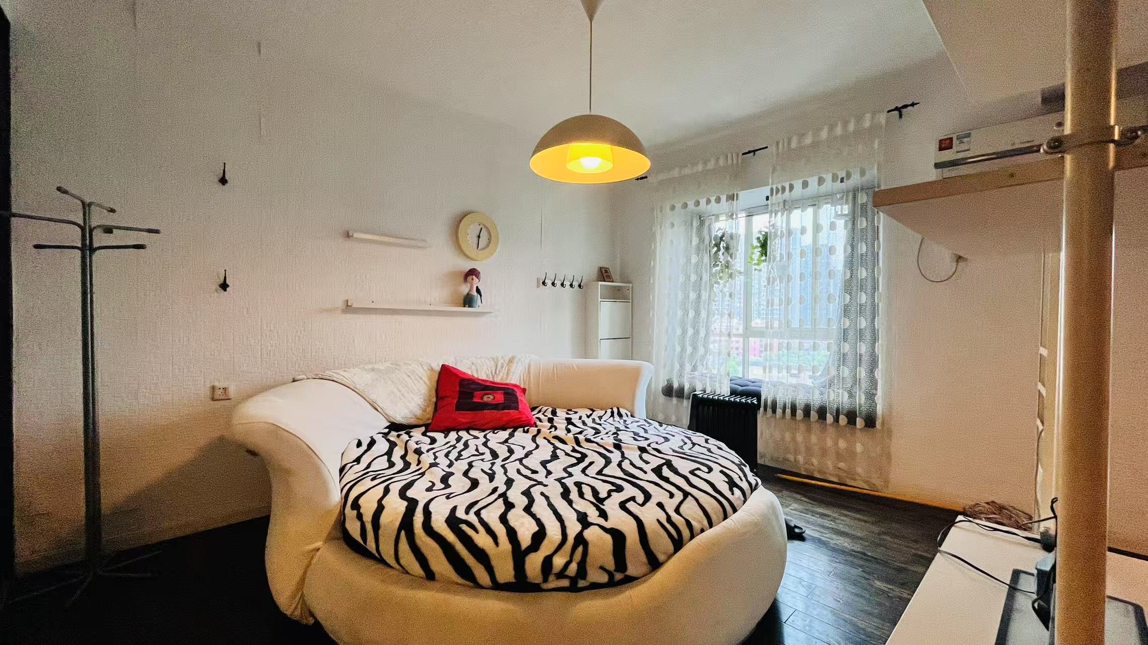 书香名邸一期  1室1厅1卫    1500.0元/月室内图