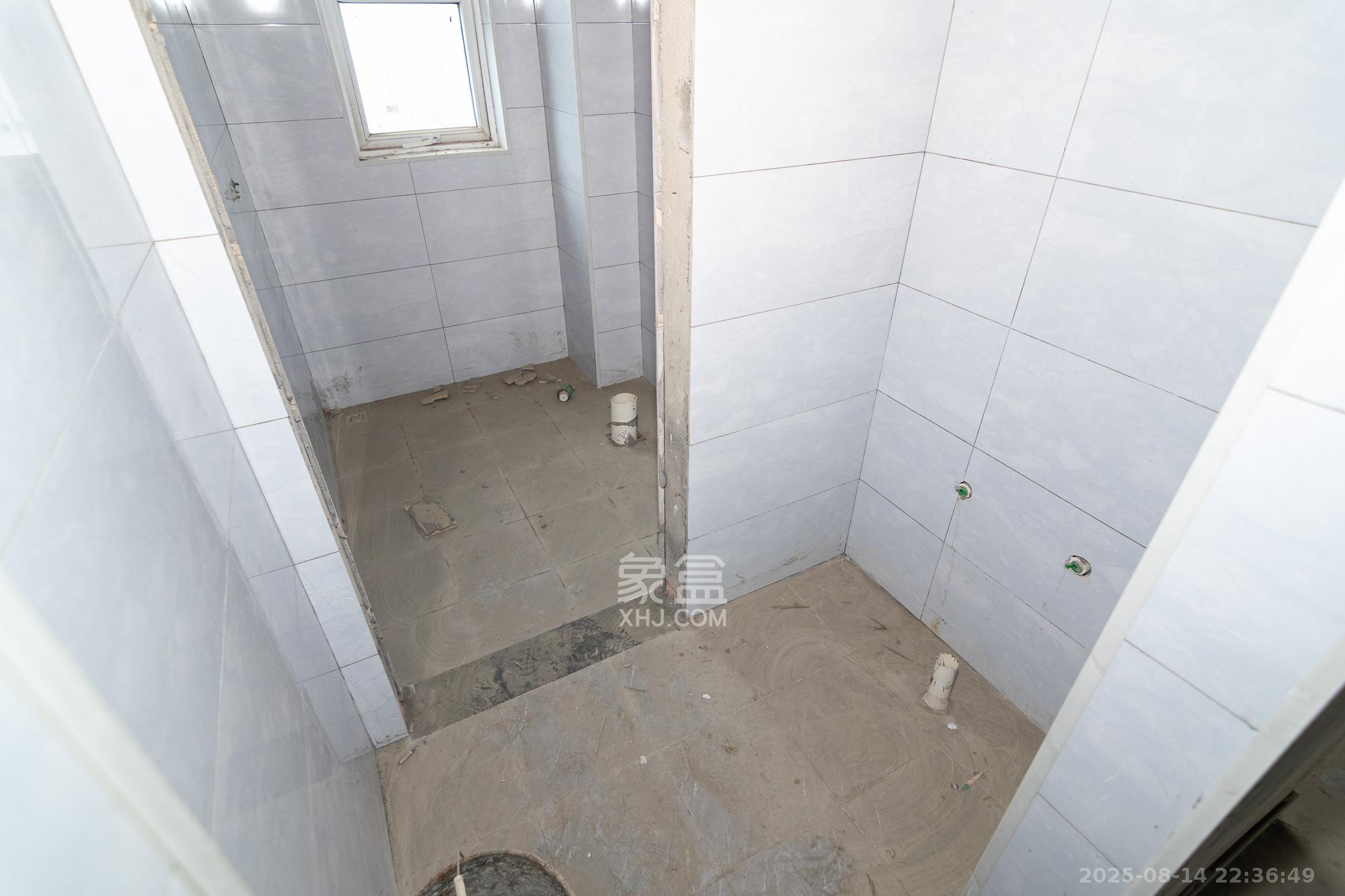 新华联梦想城  4室2厅2卫    85.0万 新华联梦想城  4室2厅2卫    85.0万卫生间