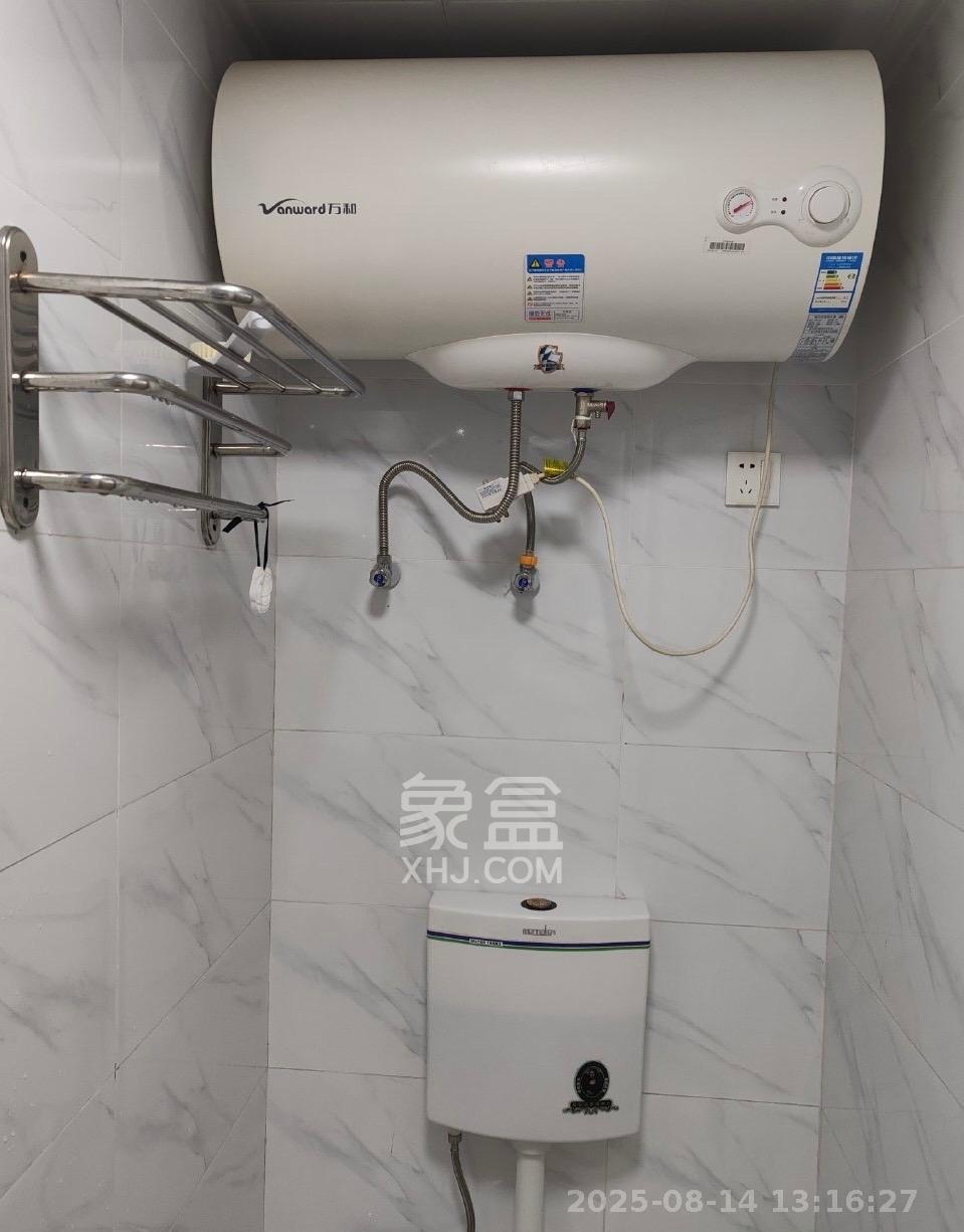 保利香槟国际 1室0厅0卫 1300.0元/月 保利香槟国际 1室0厅0卫 1300.0元/月室内图