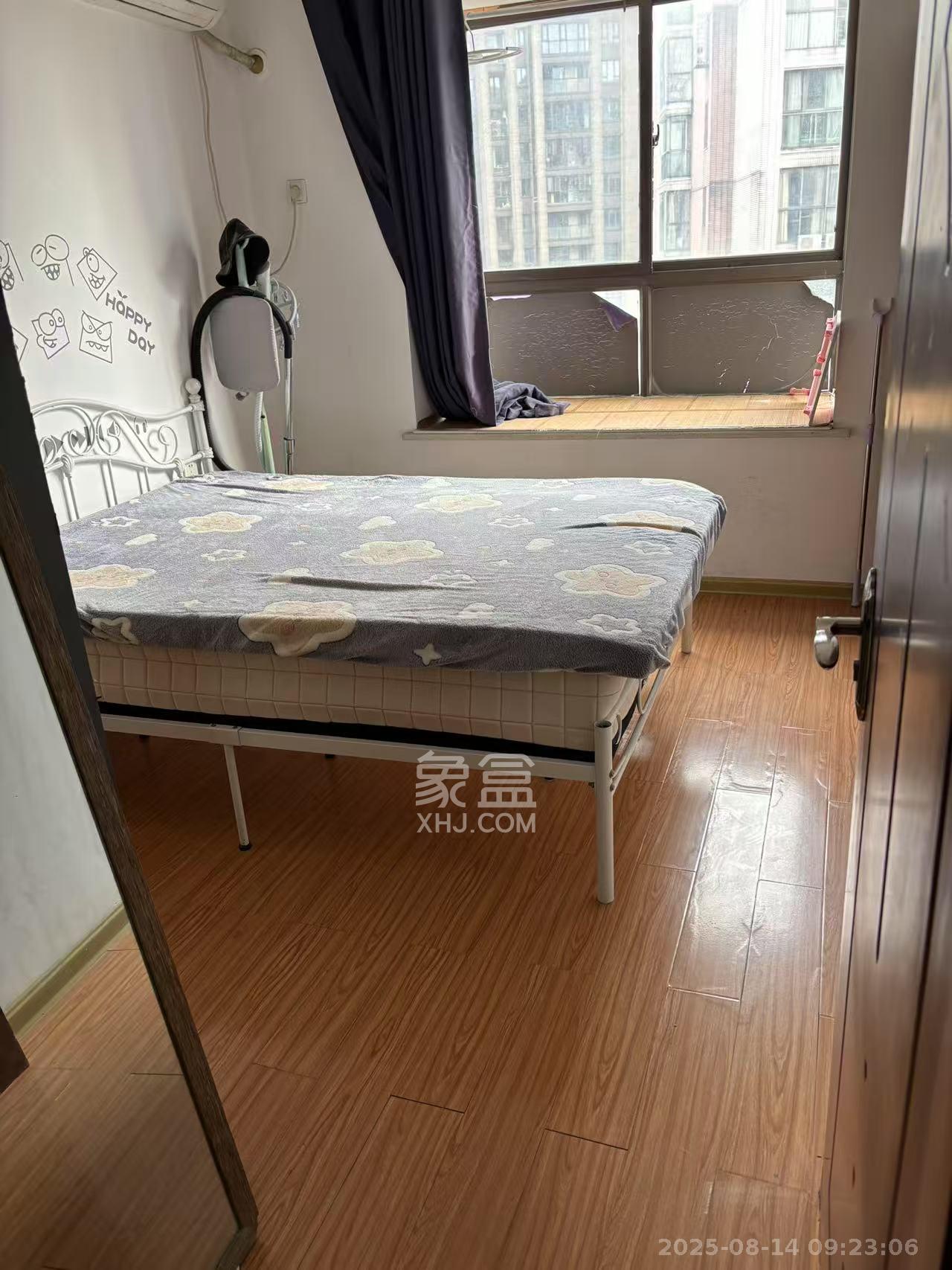 万树丹堤  2室1厅1卫   2000.00元/月室内图