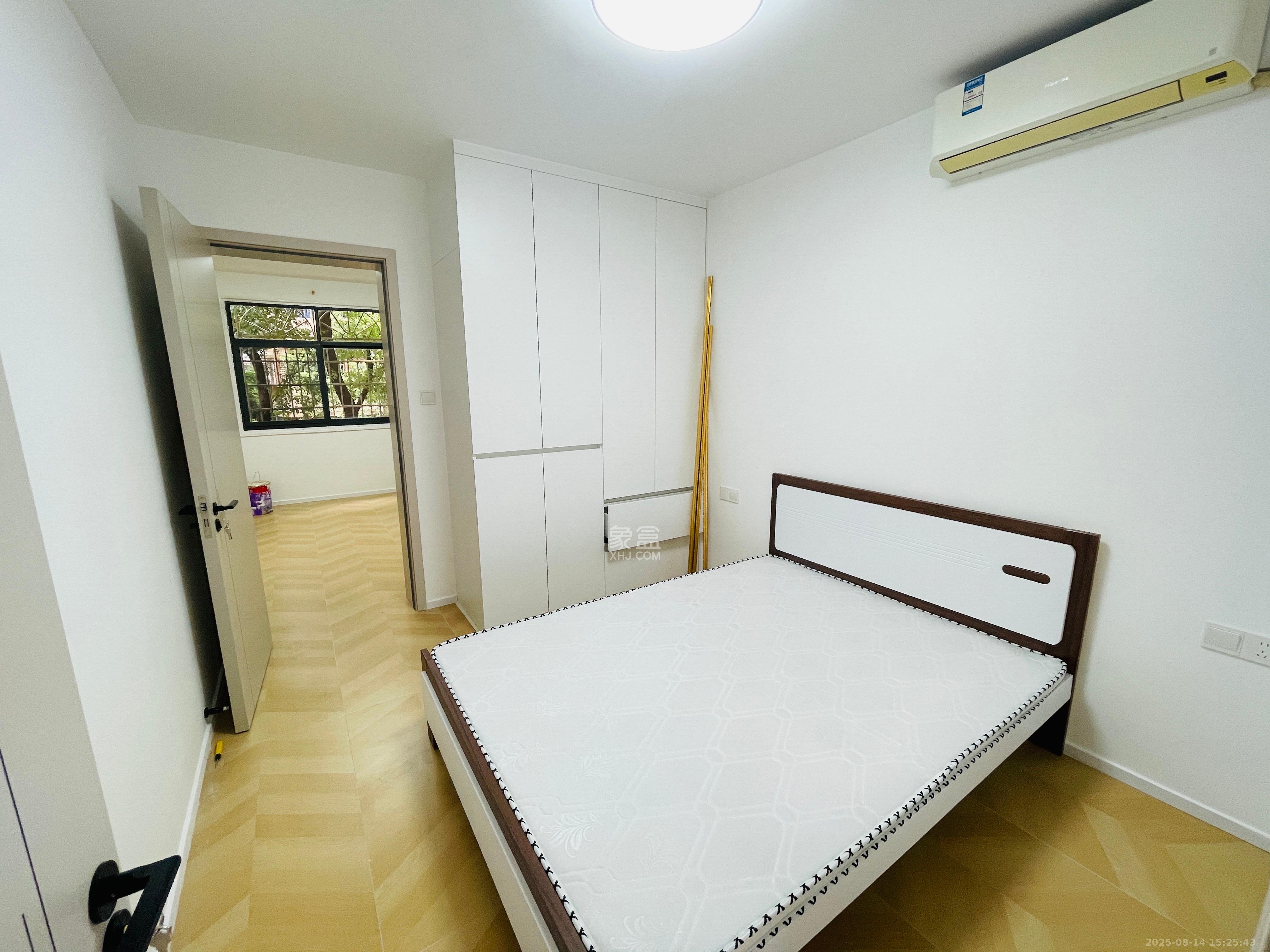 英才园三片 3室2厅1卫 2300.0元/月 英才园三片 3室2厅1卫 2300.0元/月室内图