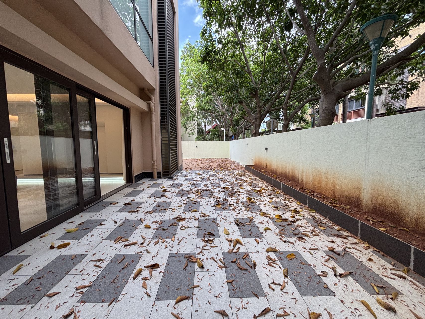 万科浪琴湾  5室3厅4卫    1198.0万 万科浪琴湾  5室3厅4卫    1198.0万小区图