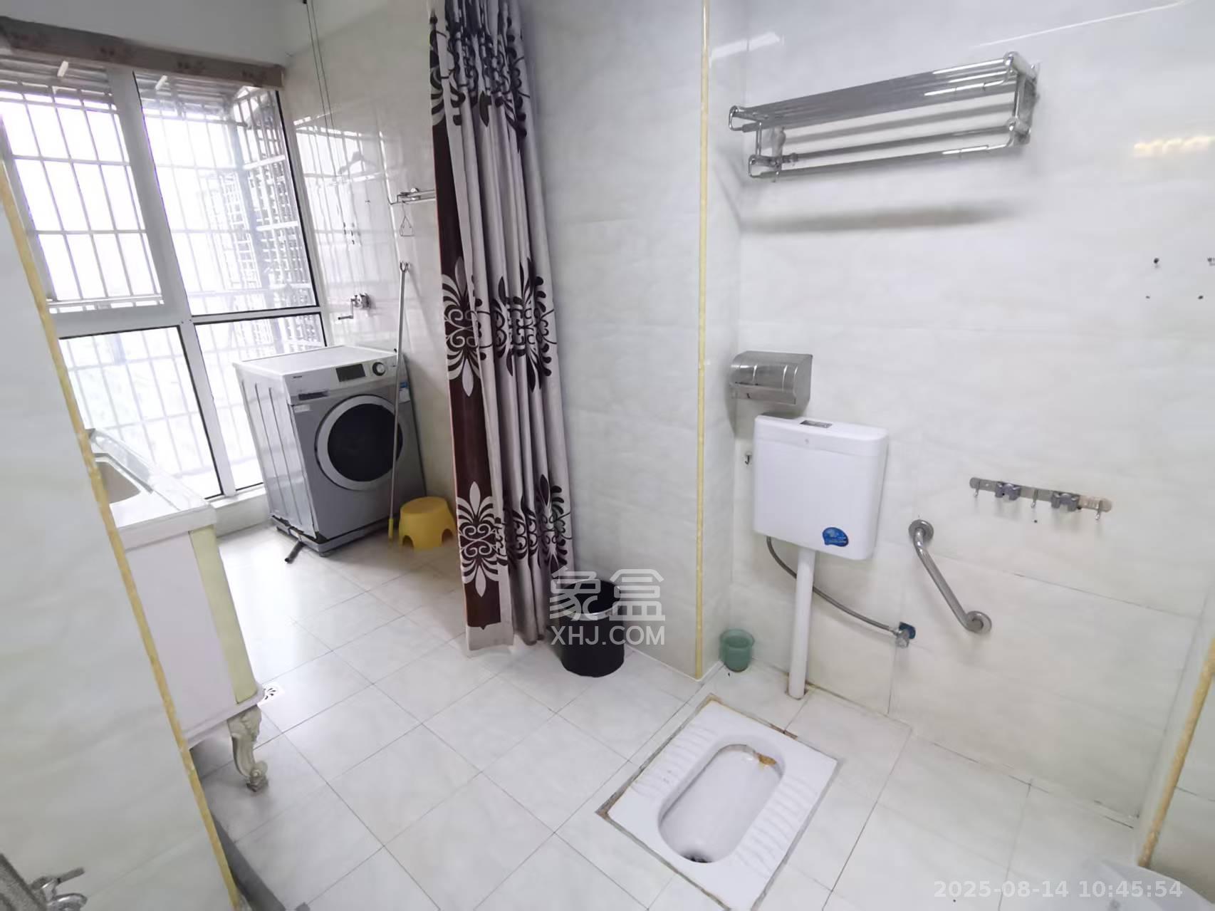 上河国际C区 3室2厅2卫 3800.0元/月 上河国际C区 3室2厅2卫 3800.0元/月室内图