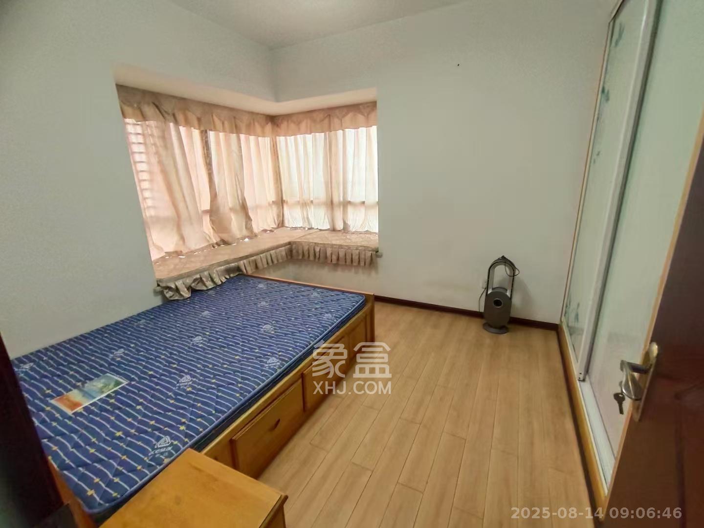 生活艺术城 4室2厅2卫 2500.0元/月 生活艺术城 4室2厅2卫 2500.0元/月户型图