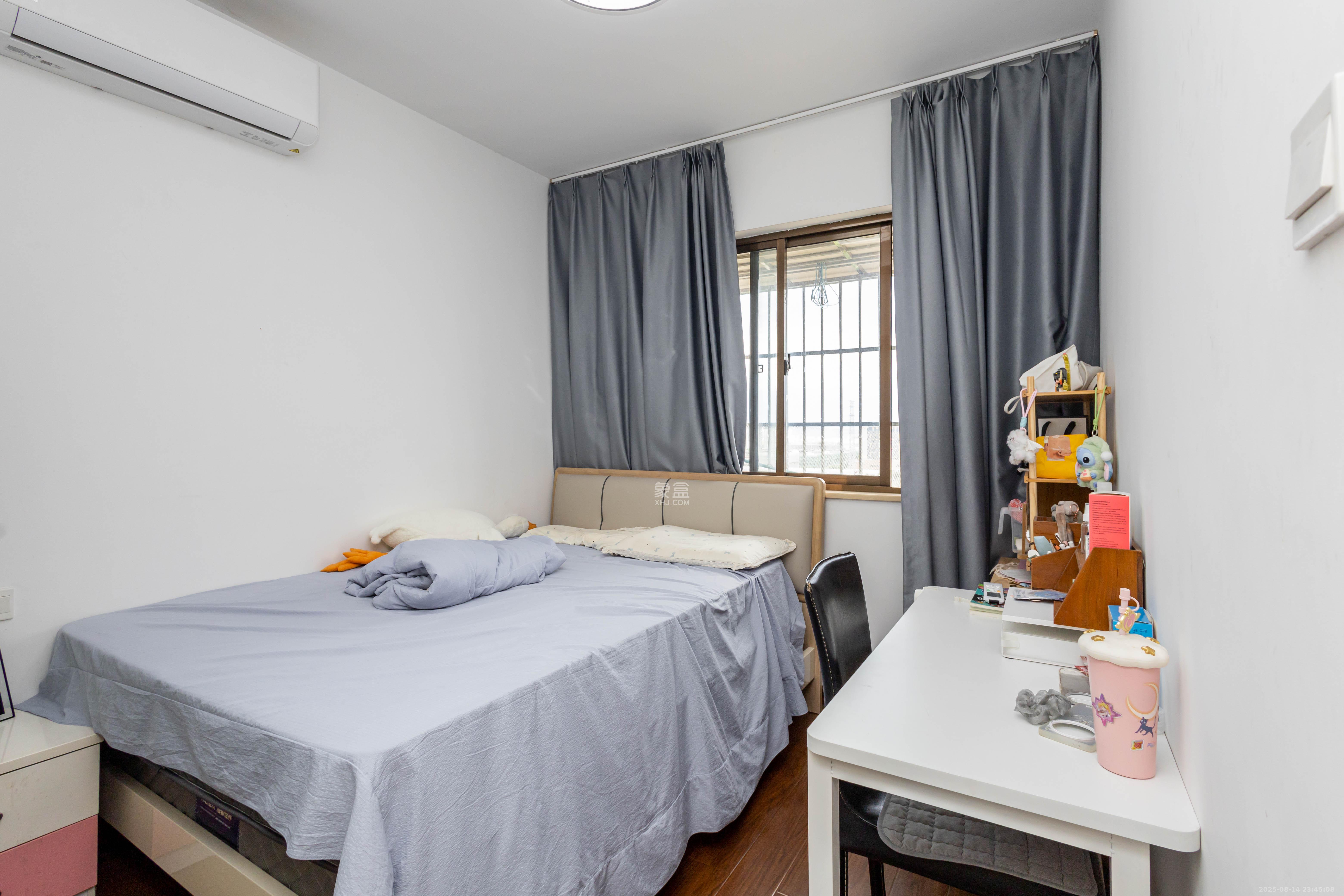 中国铁建国际城二期  3室2厅1卫    61.8万卧室