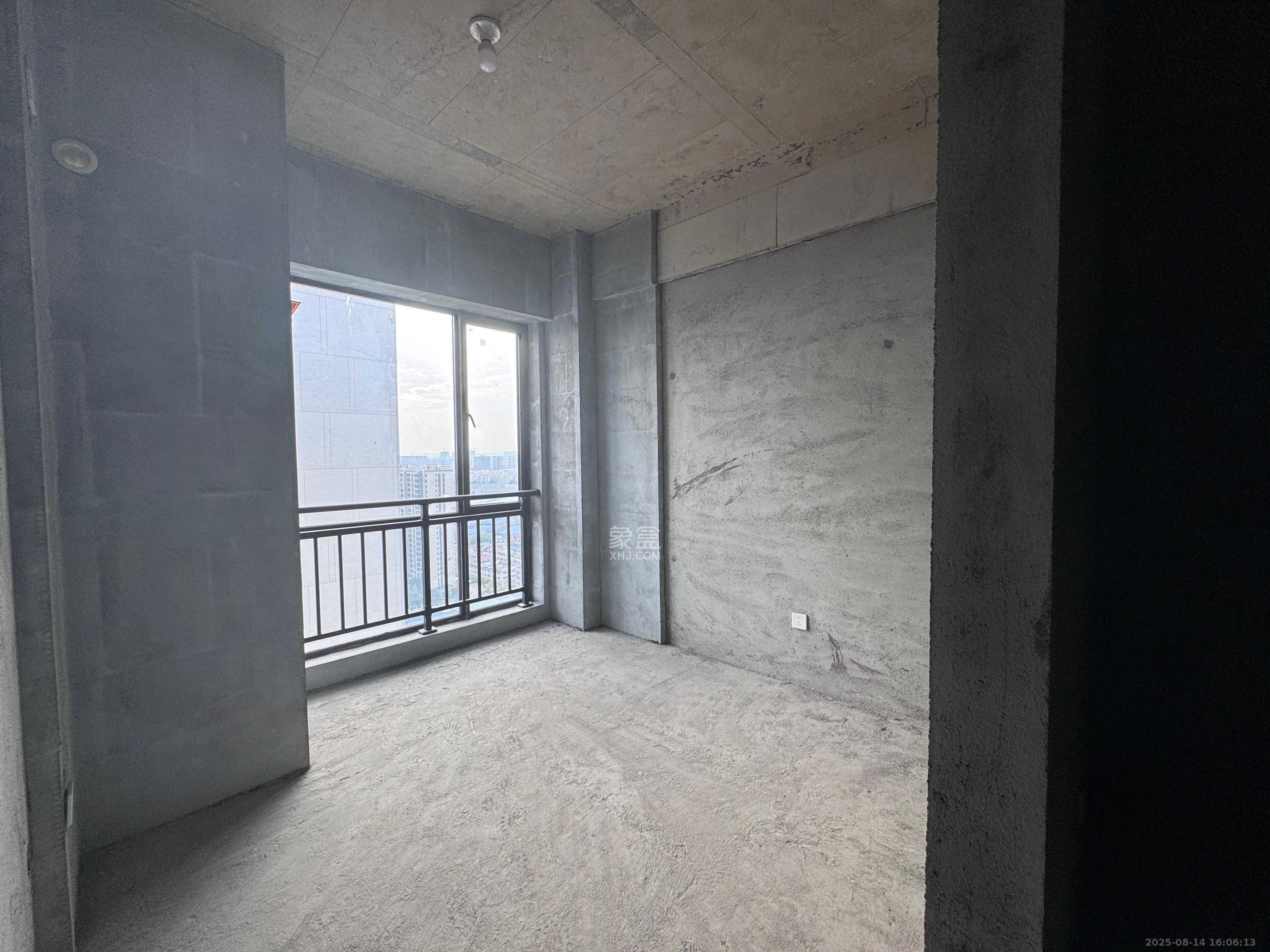 鄱阳汇金中心  1室0厅0卫    1600.0元/月室内图