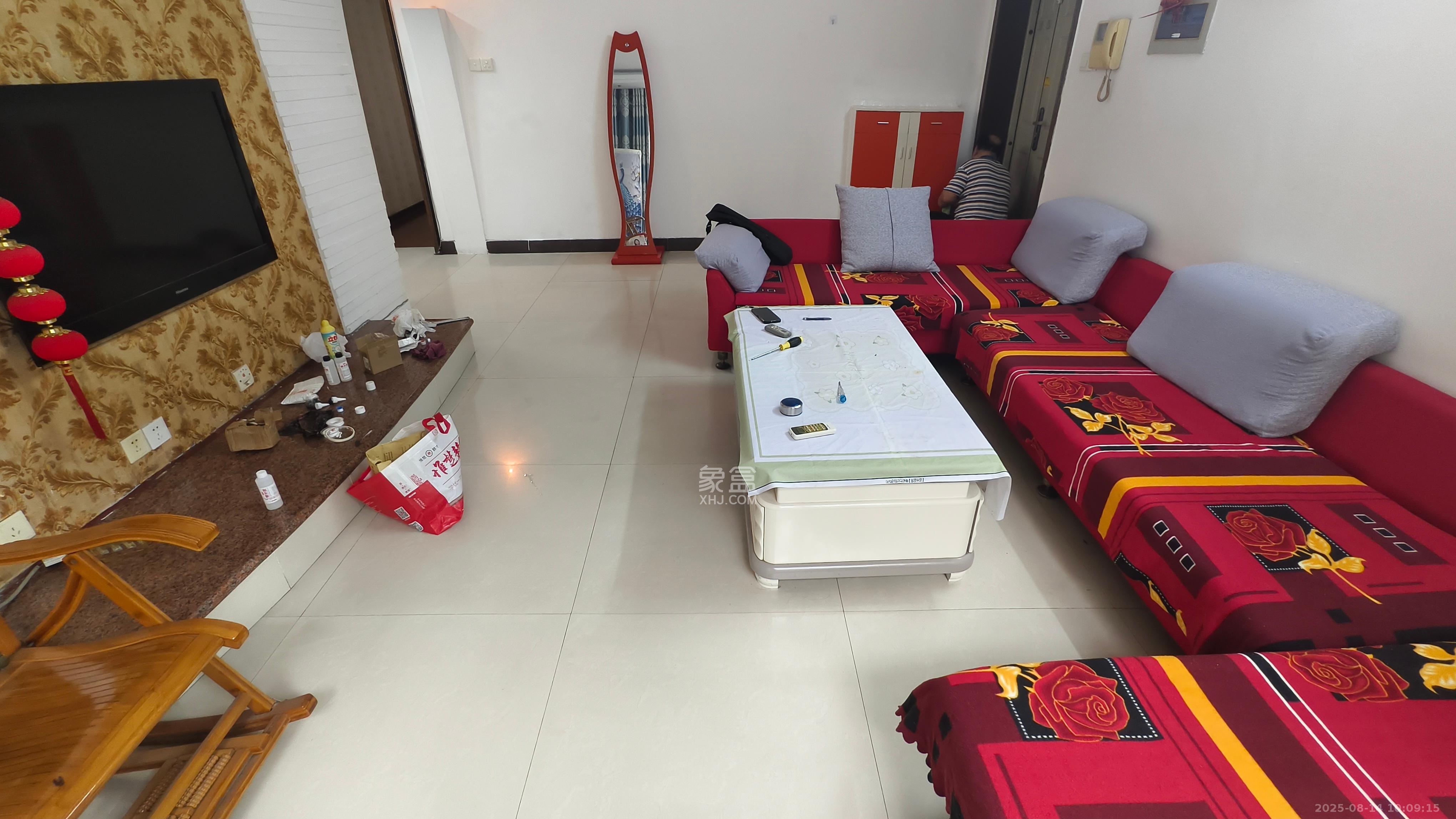 鑫天鑫城 2室1厅1卫 2200.0元/月 鑫天鑫城 2室1厅1卫 2200.0元/月室内图