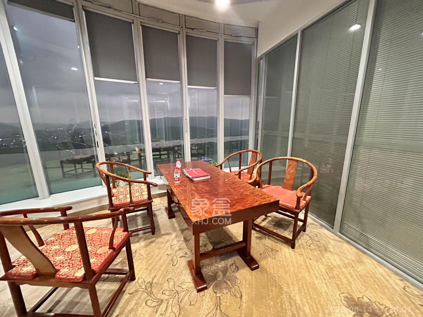 保利国际广场   446.0㎡      28000.0元/月