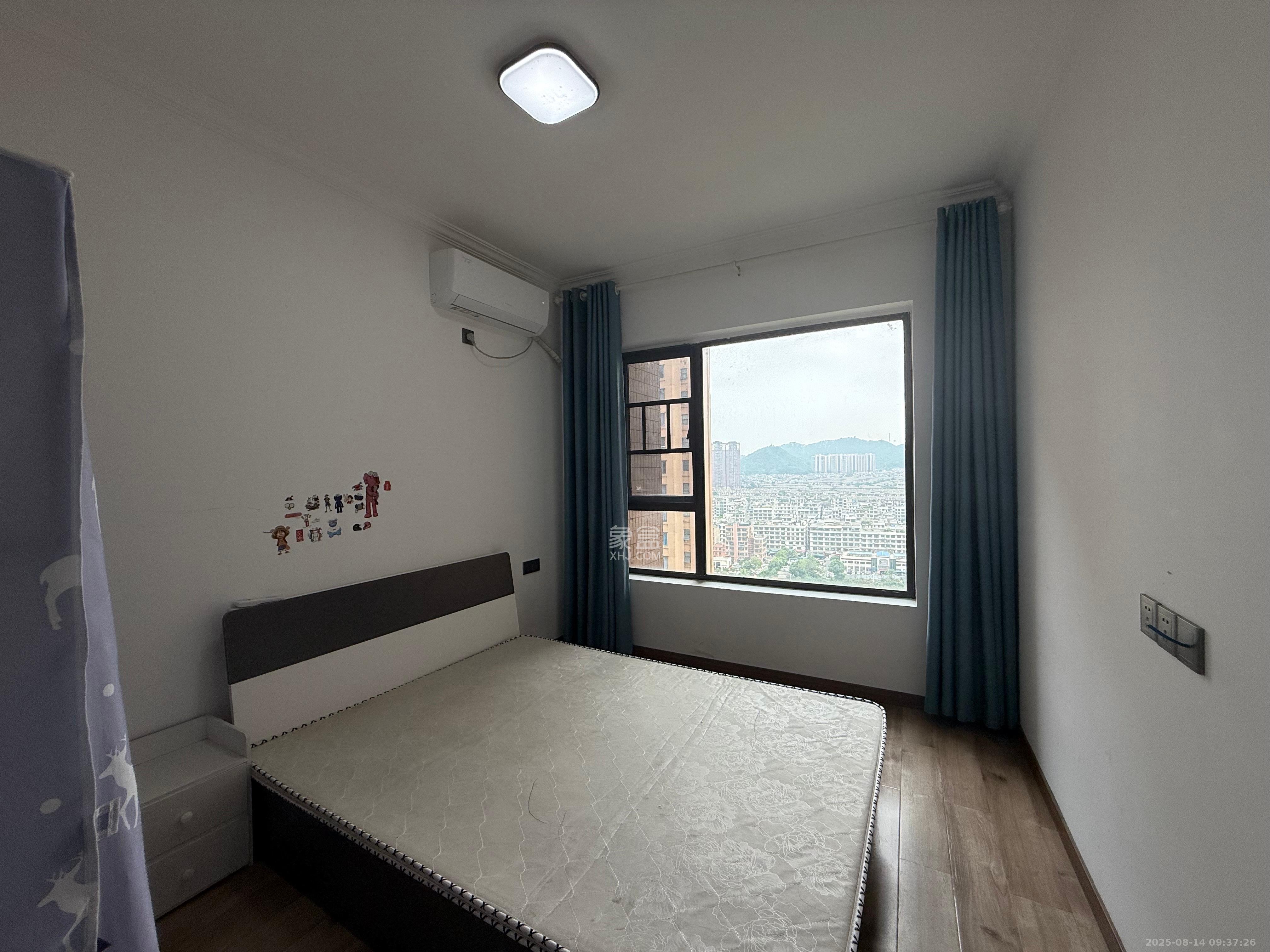 润和又一城 3室2厅2卫 2200.0元/月 润和又一城 3室2厅2卫 2200.0元/月室内图