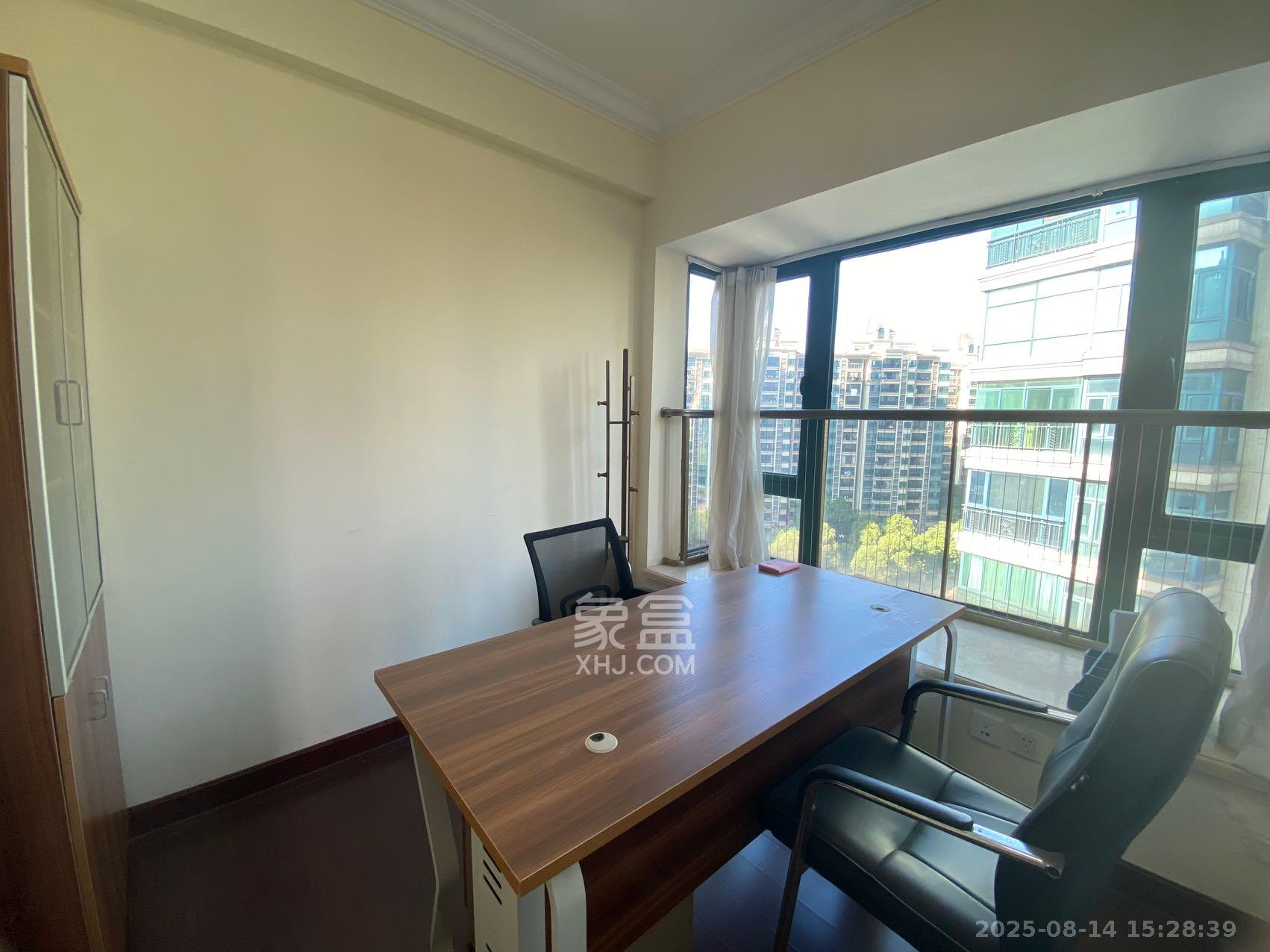 恒大雅苑  4室2厅2卫    3600.0元/月 恒大雅苑  4室2厅2卫    3600.0元/月室内图