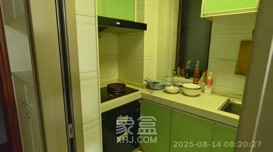 叠彩兰亭  3室2厅2卫    2200.0元/月室内图