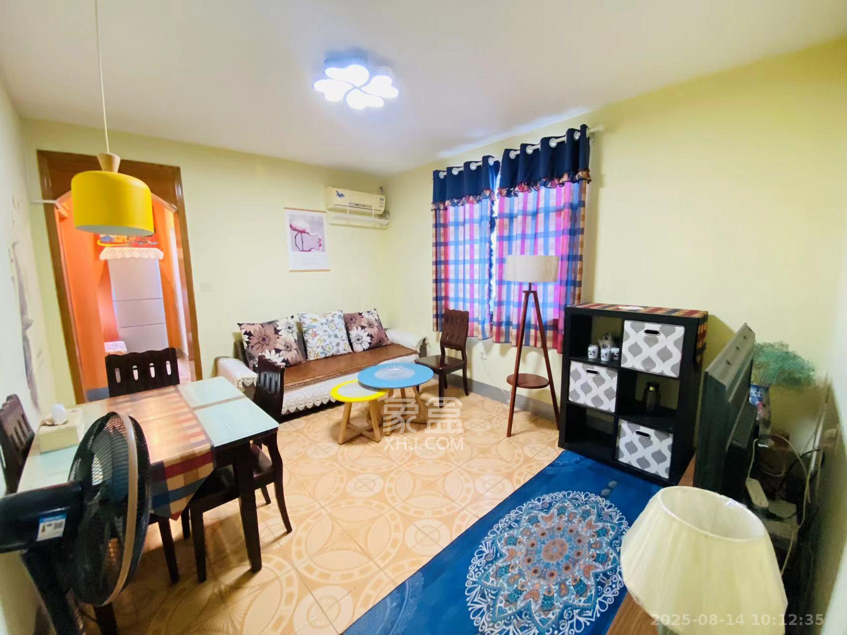 白果园散盘  1室1厅1卫    1800.0元/月室内图