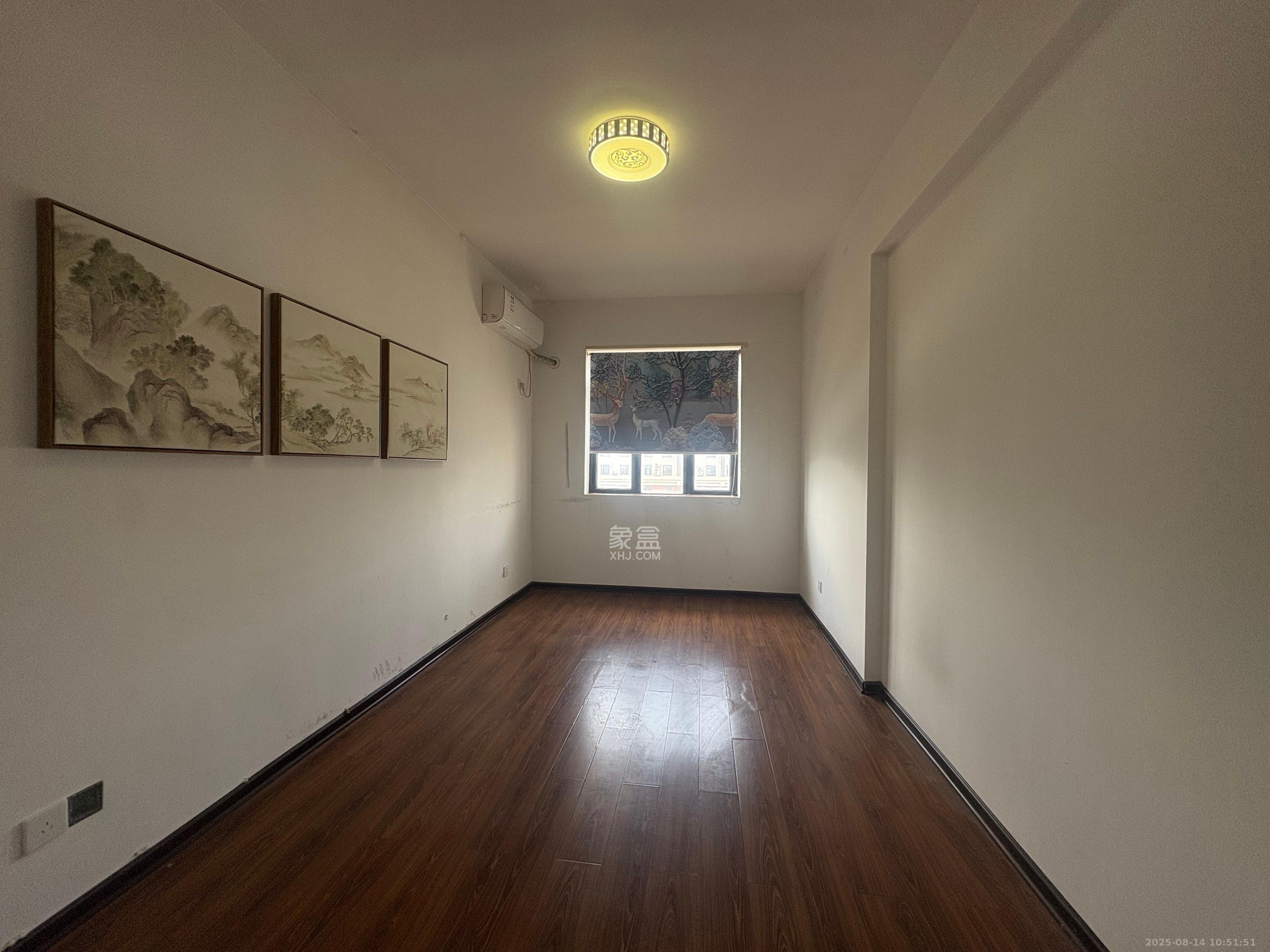 96301部队小区  1室2厅2卫   2480.00元/月室内图