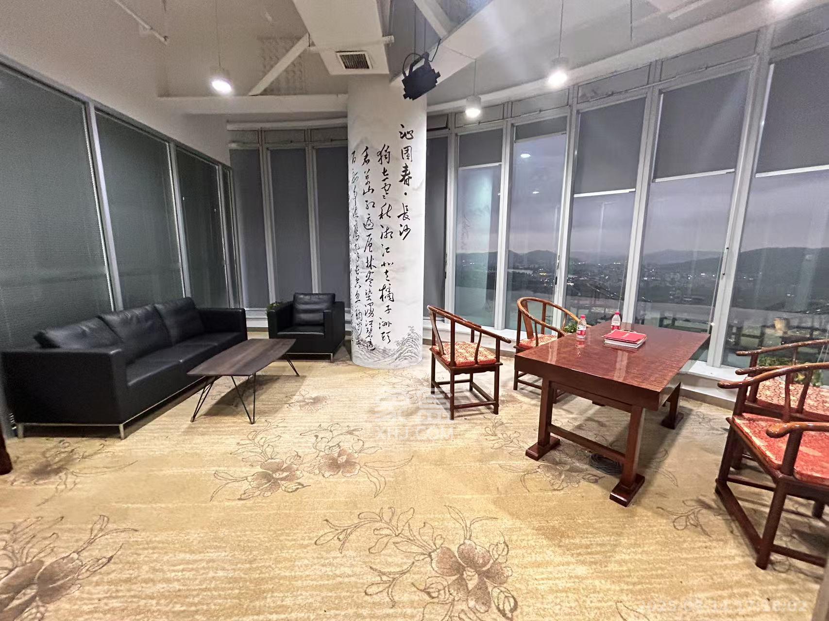 保利国际广场   446.0㎡      28000.0元/月室内图