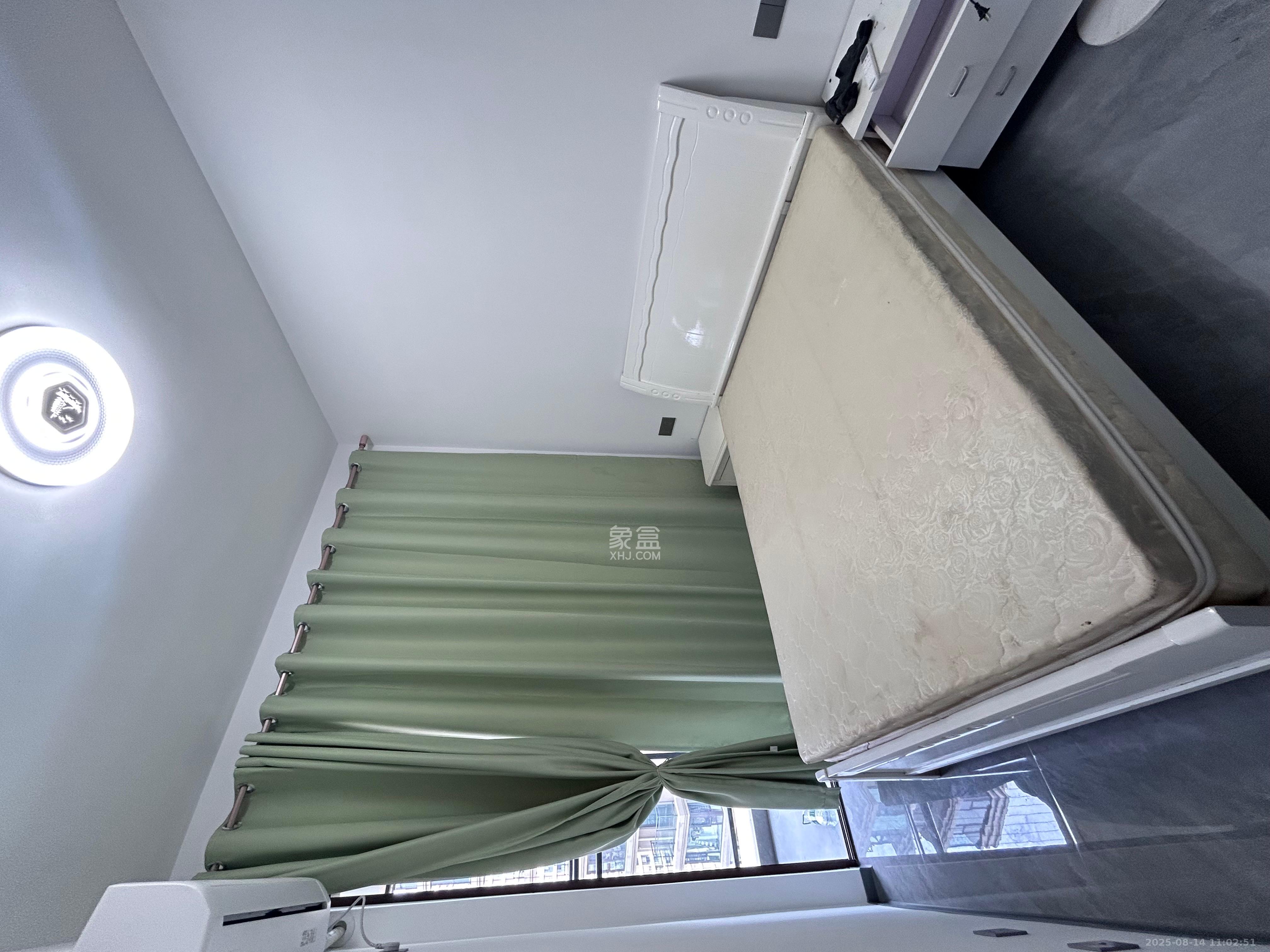 海洋半岛(月珑湾)  3室2厅2卫    2800.0元/月 海洋半岛(月珑湾)  3室2厅2卫    2800.0元/月室内图