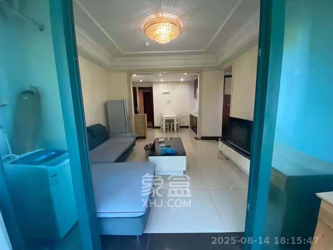 恒大华府 2室2厅1卫 2000.0元/月 恒大华府 2室2厅1卫 2000.0元/月室内图