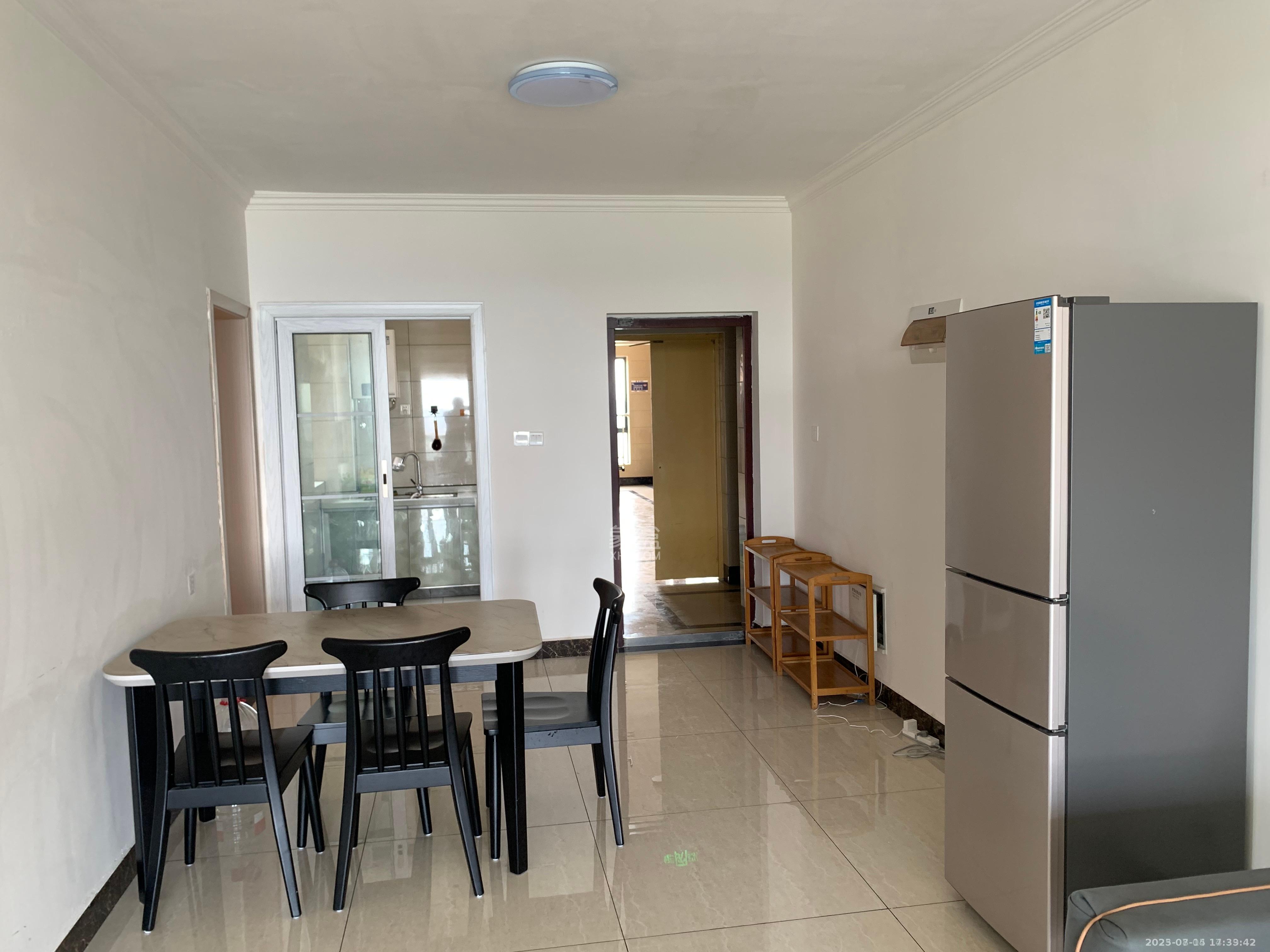 文化园三期 2室2厅1卫 1300.0元/月 文化园三期 2室2厅1卫 1300.0元/月室内图