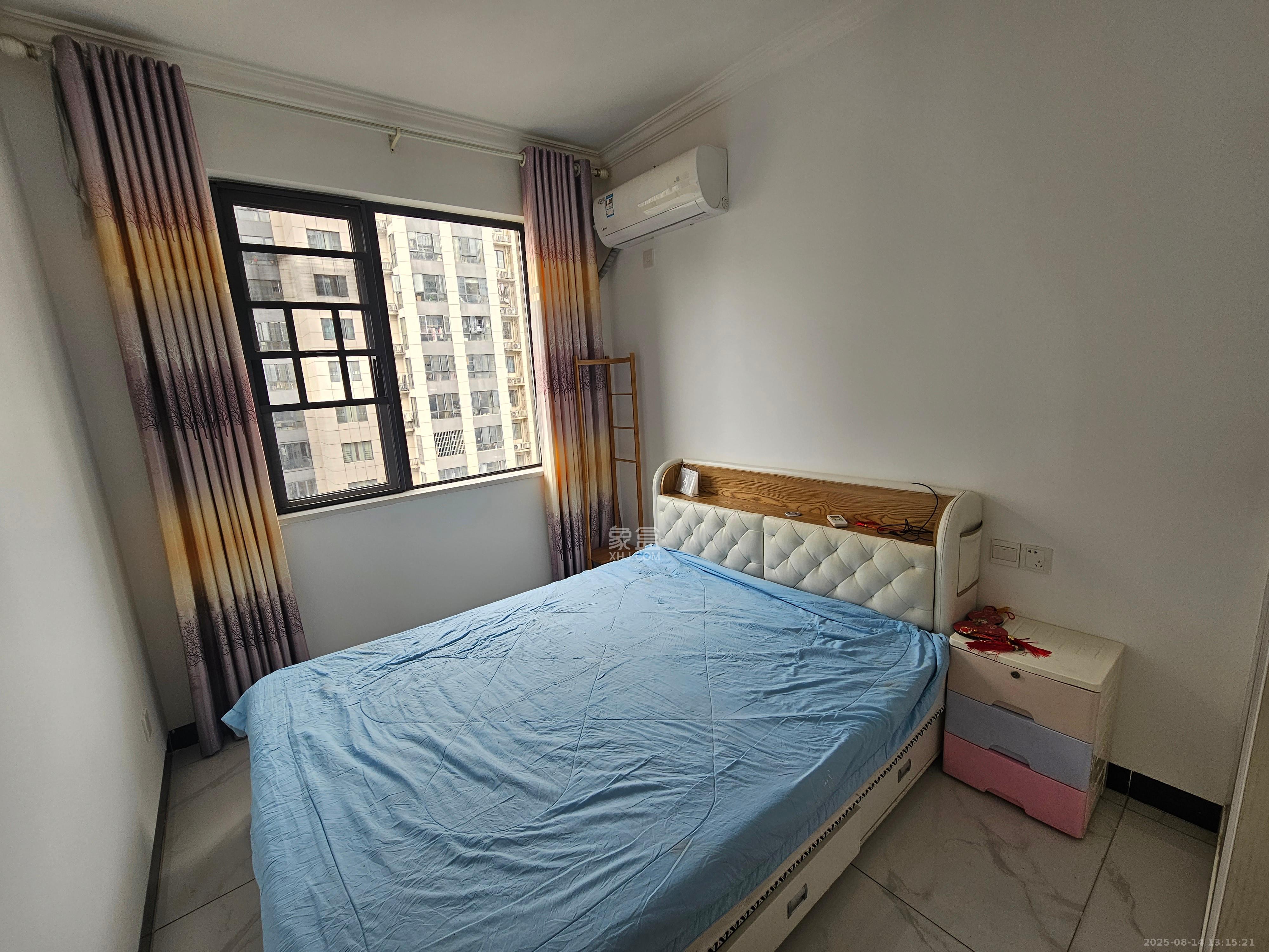 中国铁建梅溪青秀一期  3室2厅1卫    2700.0元/月室内图