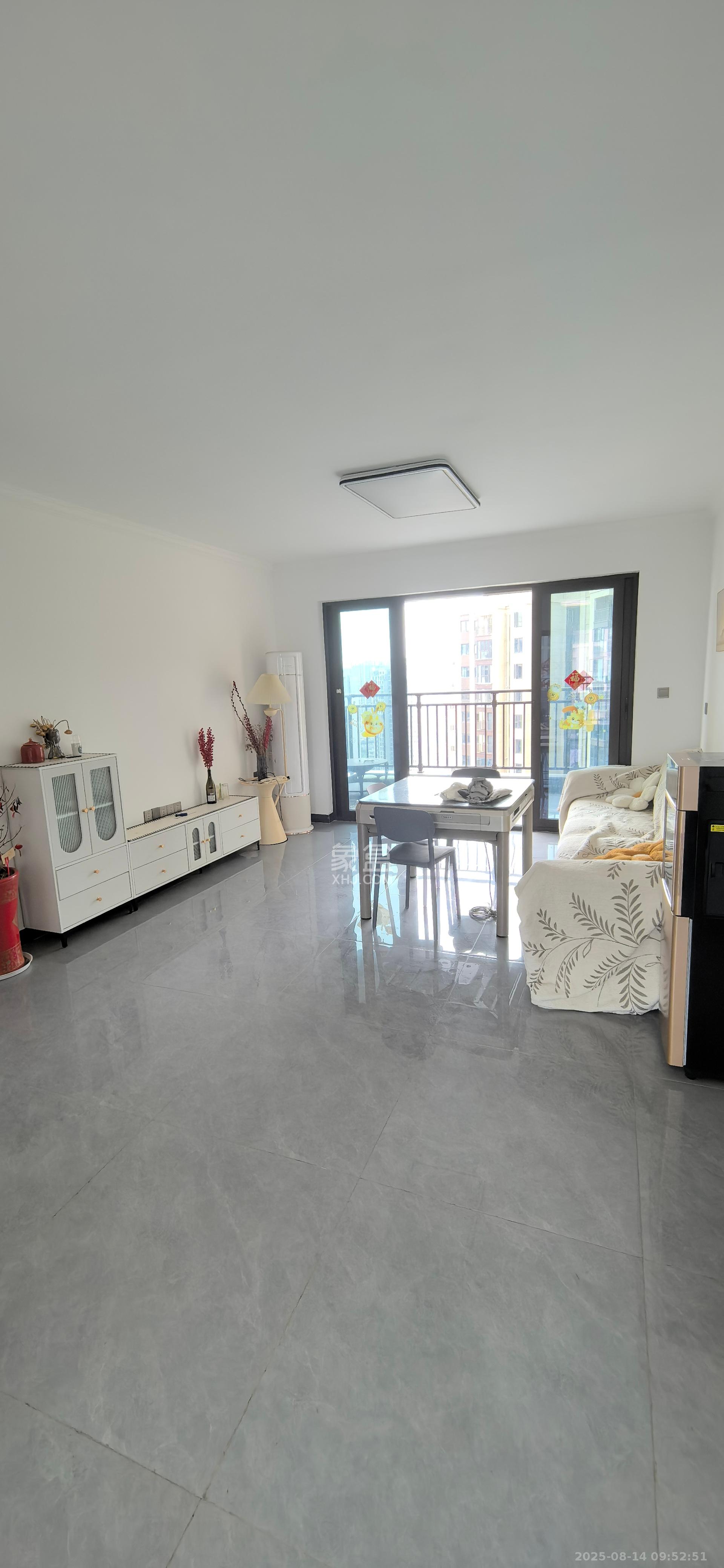 保利大都汇四期  5室2厅2卫    4200.0元/月室内图