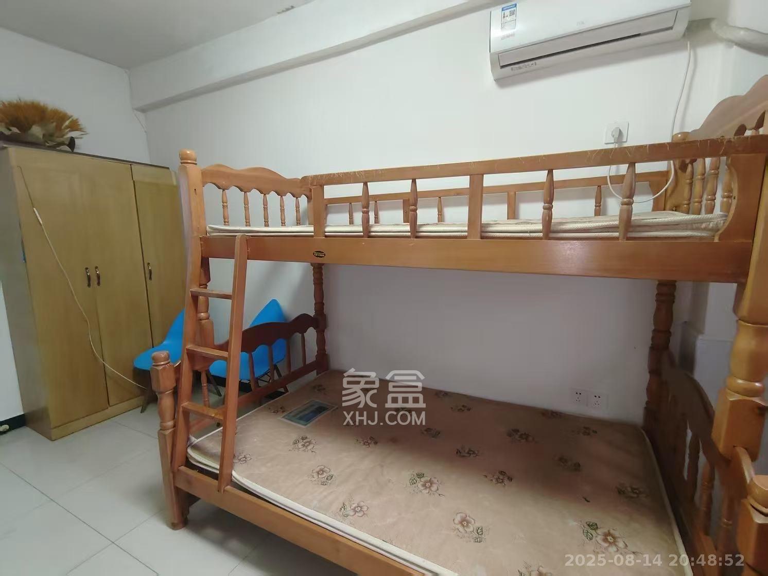 西文庙坪散盘 1室1厅1卫 800.0元/月 西文庙坪散盘 1室1厅1卫 800.0元/月室内图