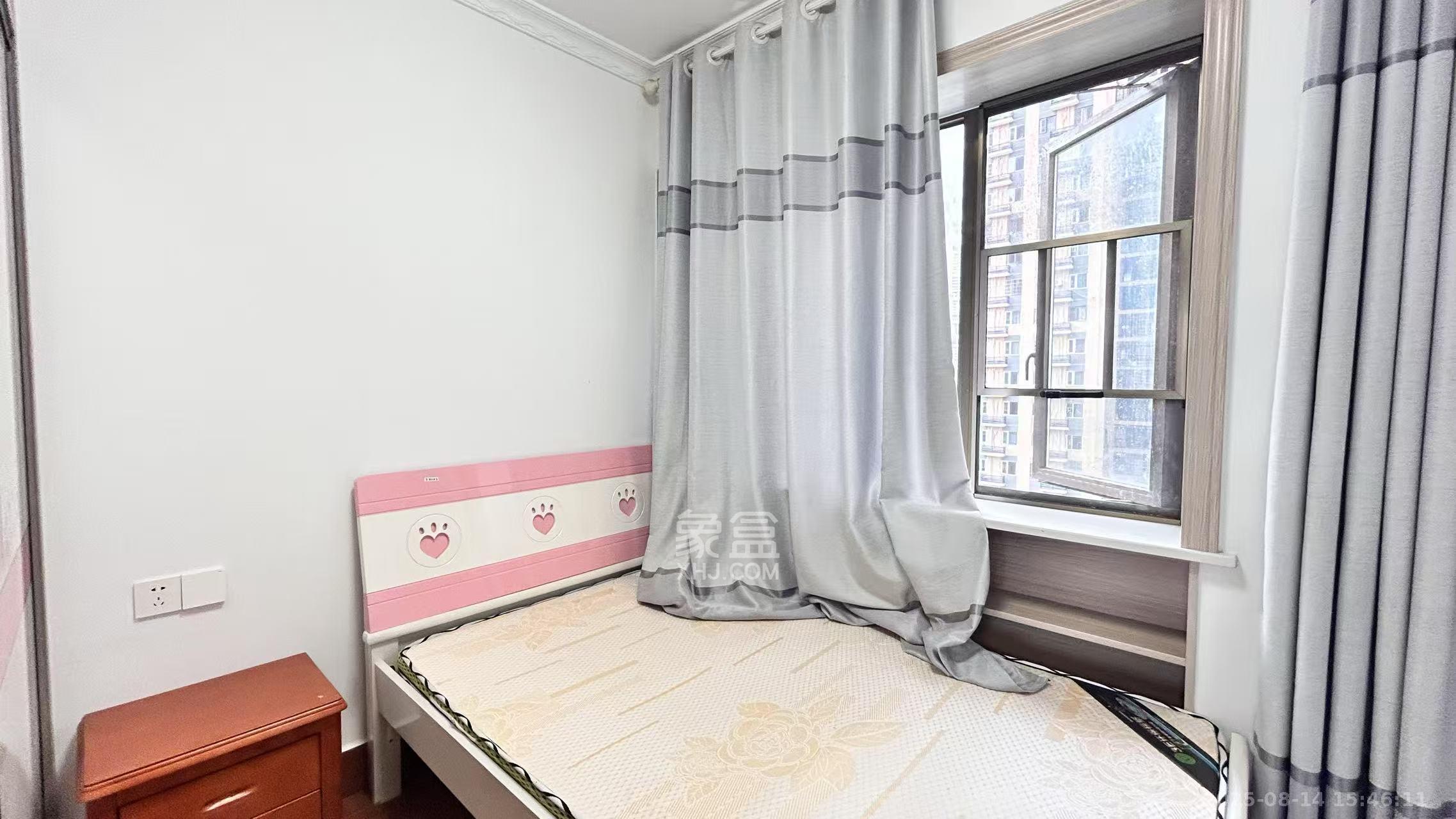 洋湖和园(福联嘉苑) 3室2厅1卫 2400.0元/月 洋湖和园(福联嘉苑) 3室2厅1卫 2400.0元/月室内图