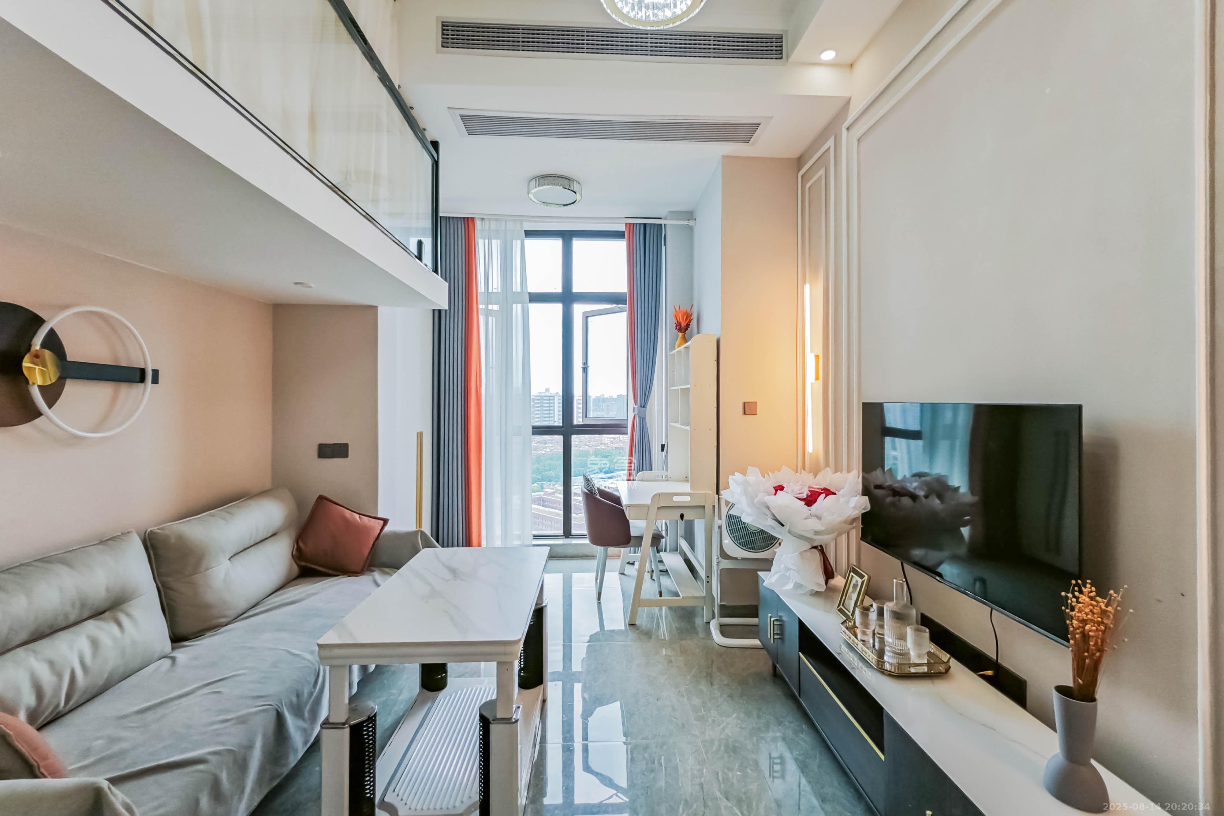 明昇壹城(明昇时代广场)二期  1室1厅1卫    63.6万 明昇壹城(明昇时代广场)二期  1室1厅1卫    63.6万客厅