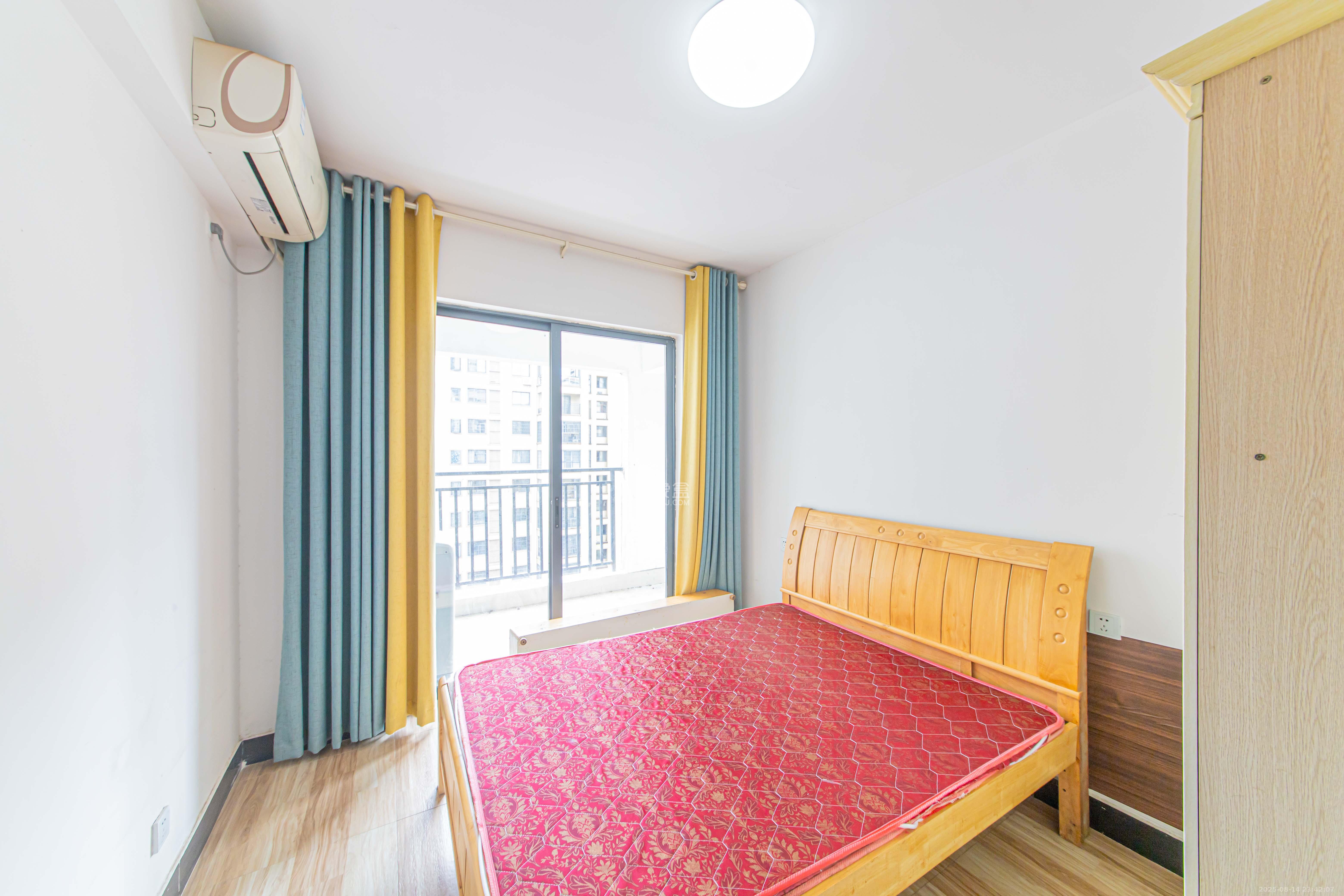 中建芙蓉嘉苑 3室2厅2卫 106.0万 中建芙蓉嘉苑 3室2厅2卫 106.0万卧室