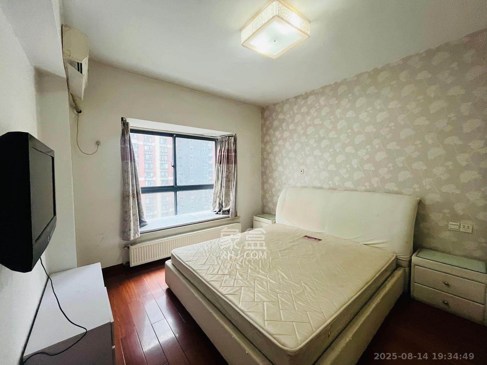 湘江北尚 3室2厅2卫 3200.0元/月 湘江北尚 3室2厅2卫 3200.0元/月室内图