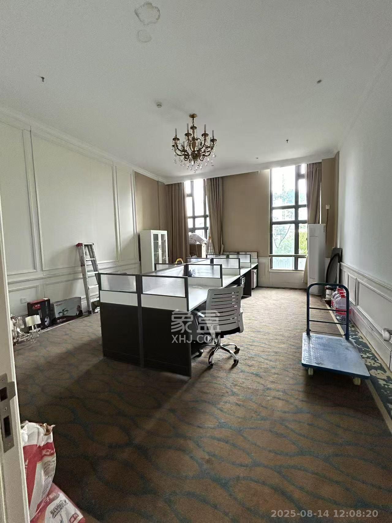 恒大上林苑 1室1厅1卫 1000.0元/月 恒大上林苑 1室1厅1卫 1000.0元/月室内图