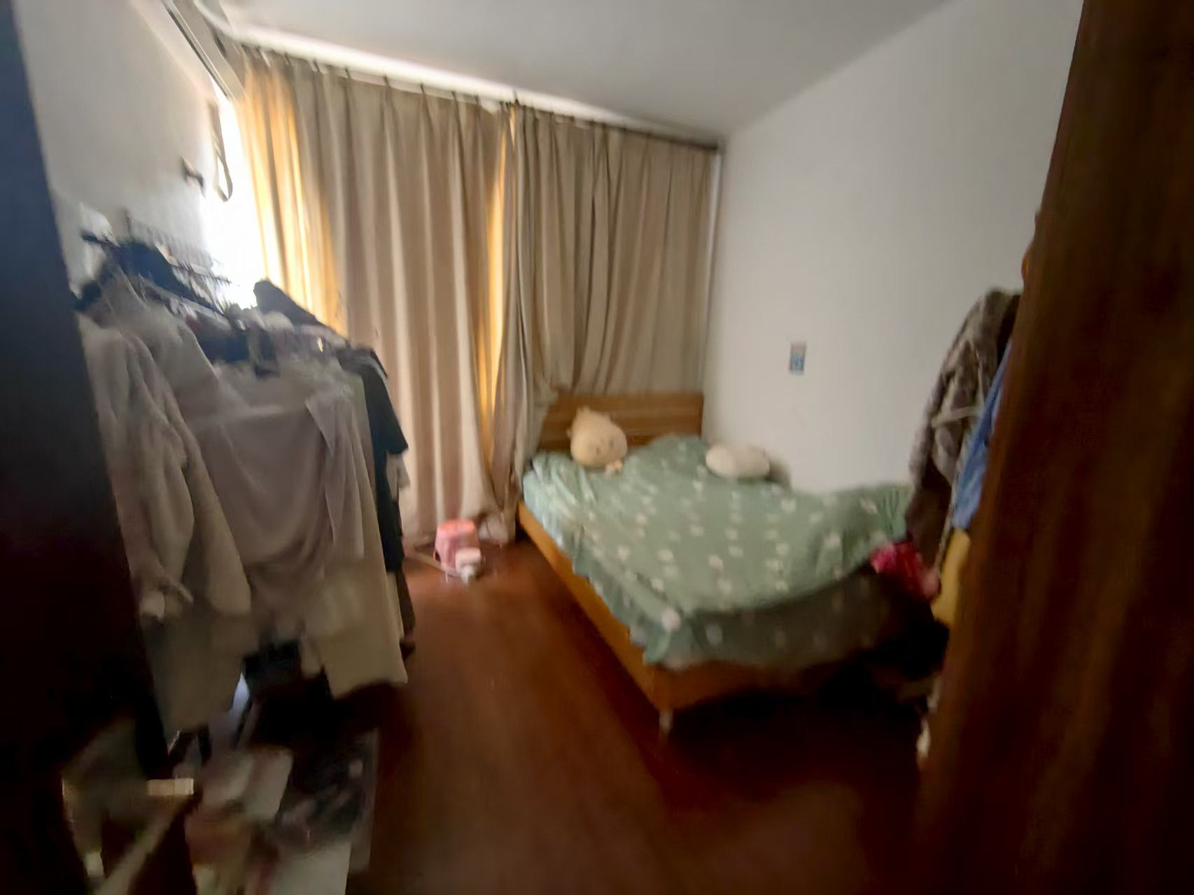 中洋花苑 4室2厅2卫 4500.0元/月 中洋花苑 4室2厅2卫 4500.0元/月室内图