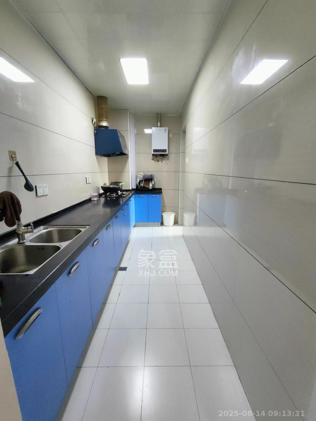 长房时代城  3室2厅2卫    2800.0元/月 长房时代城  3室2厅2卫    2800.0元/月室内图