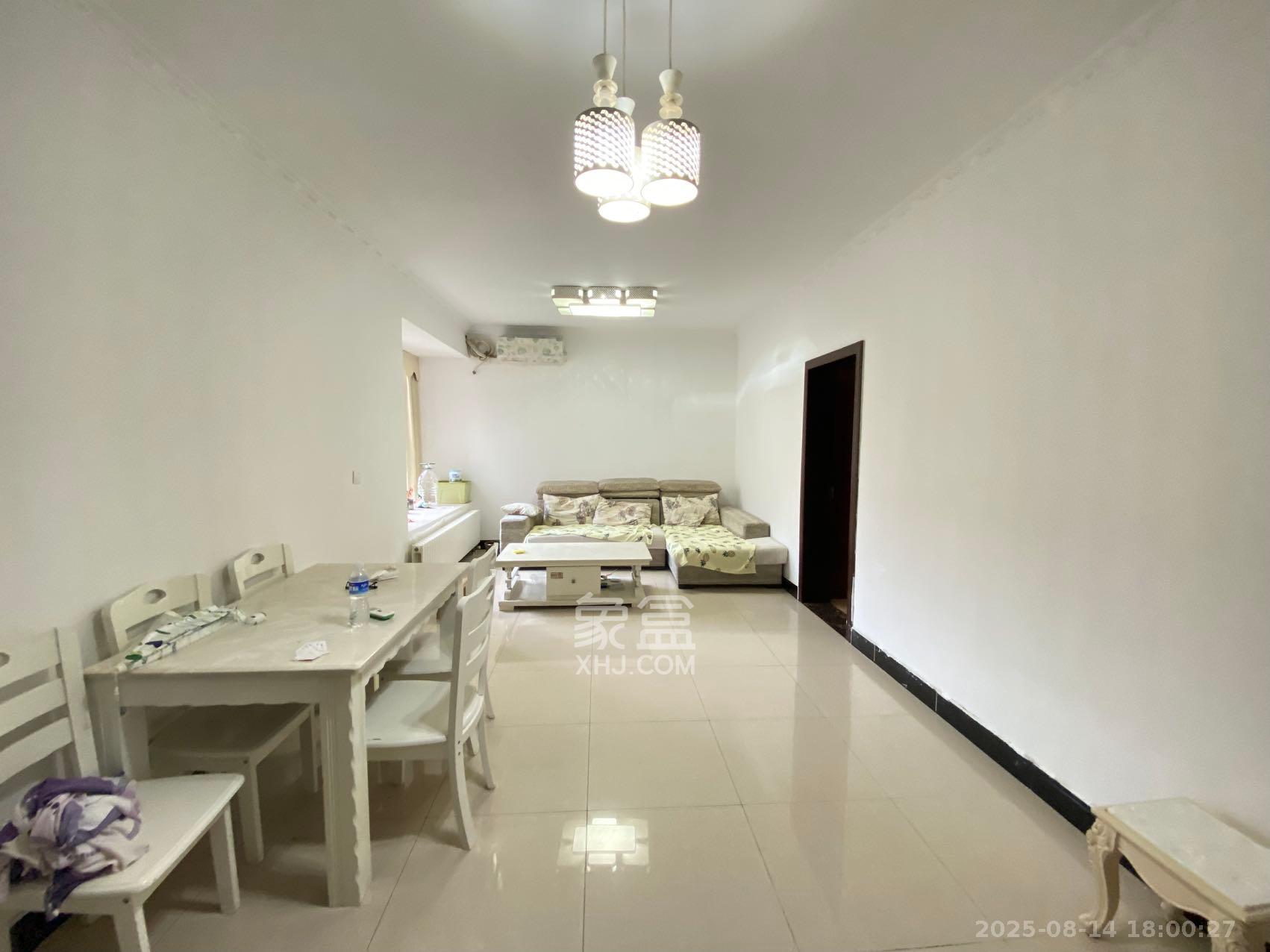 怡海星城 2室1厅1卫 1500.0元/月 怡海星城 2室1厅1卫 1500.0元/月室内图