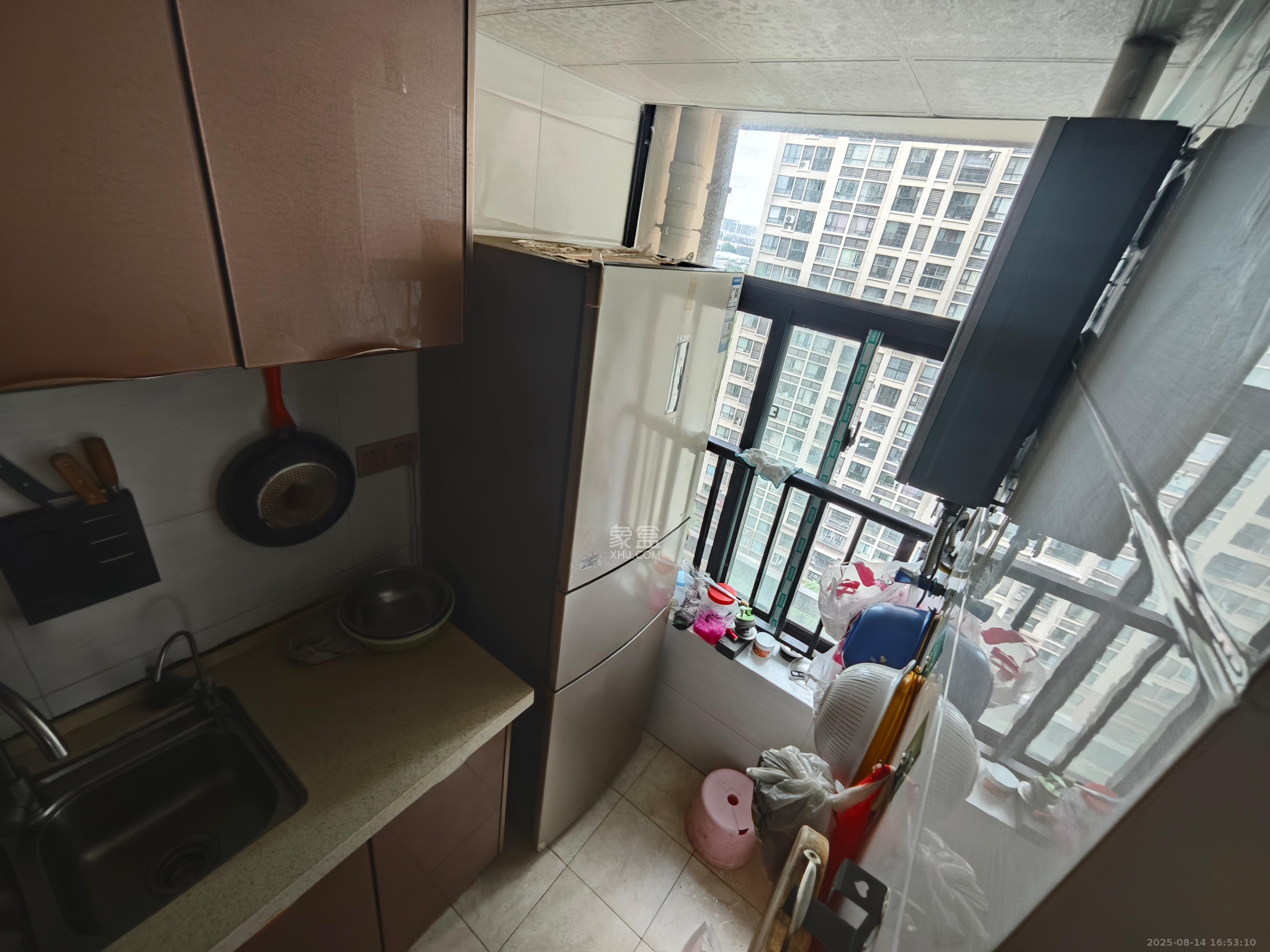 金科时代中心 1室0厅0卫 2200.0元/月 金科时代中心 1室0厅0卫 2200.0元/月室内图