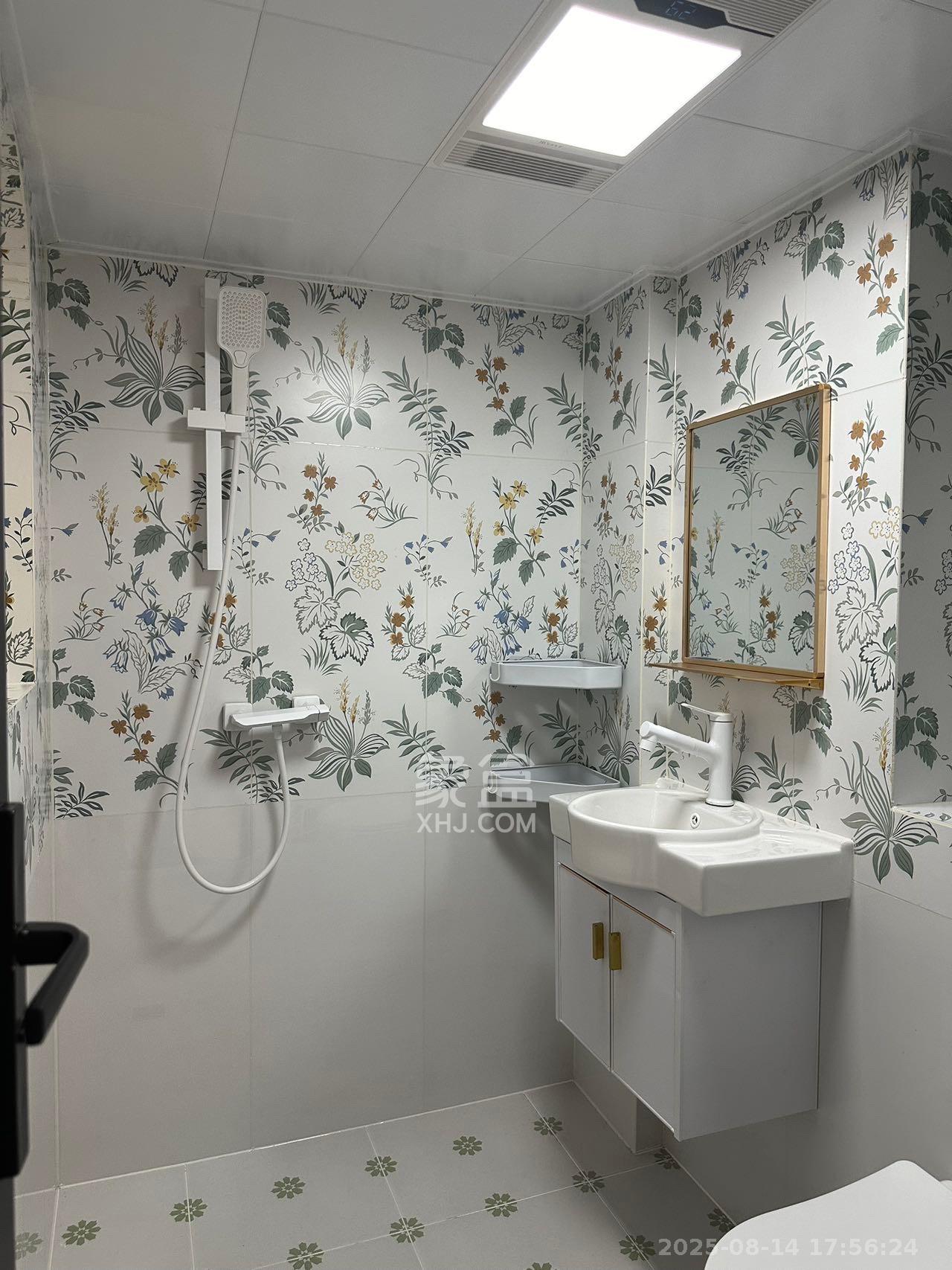 卓越中寰 2室2厅1卫 3200.0元/月 卓越中寰 2室2厅1卫 3200.0元/月室内图