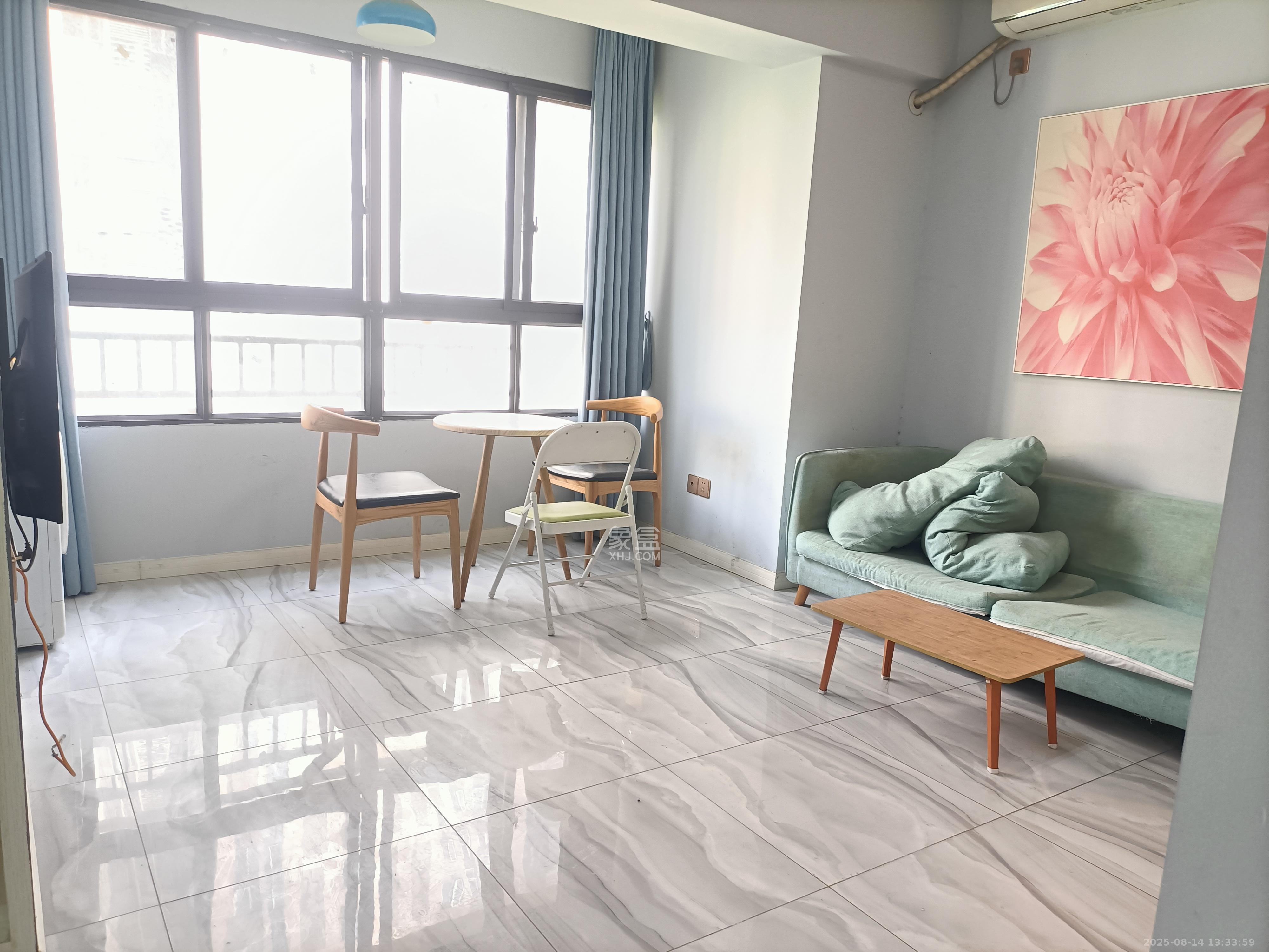 当代滨江MOMA 1室1厅1卫 1500.0元/月 当代滨江MOMA 1室1厅1卫 1500.0元/月室内图