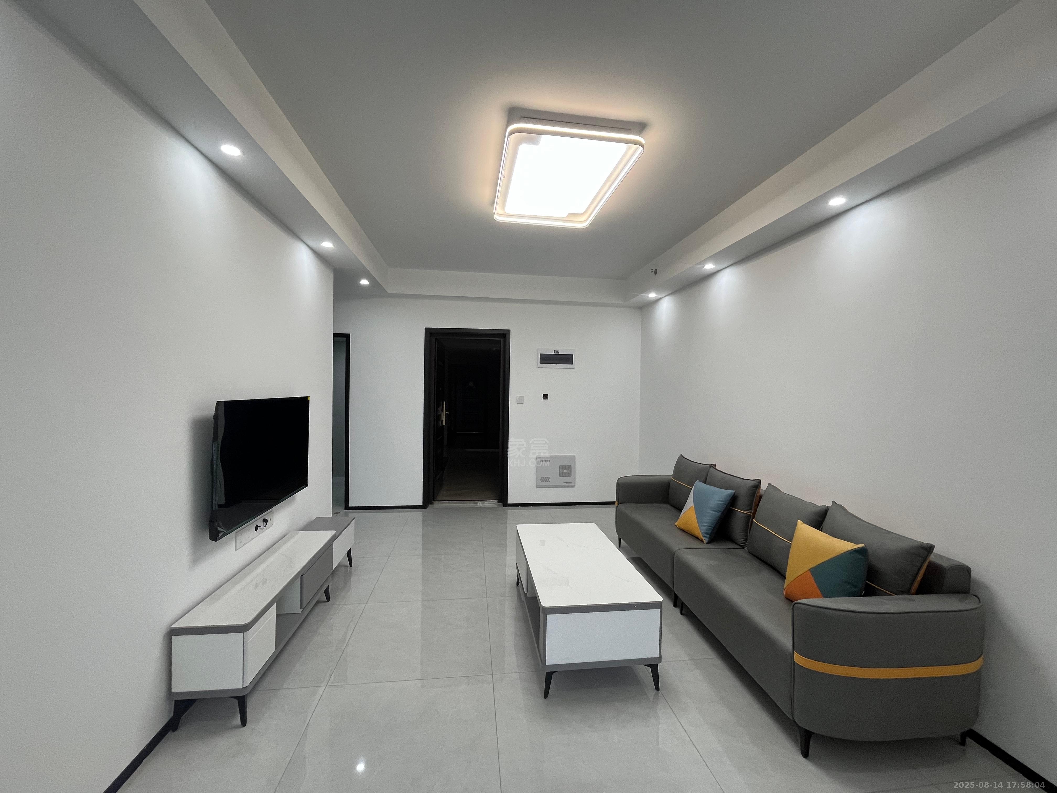 华晨神农湾 2室2厅1卫 2200.0元/月 华晨神农湾 2室2厅1卫 2200.0元/月室内图