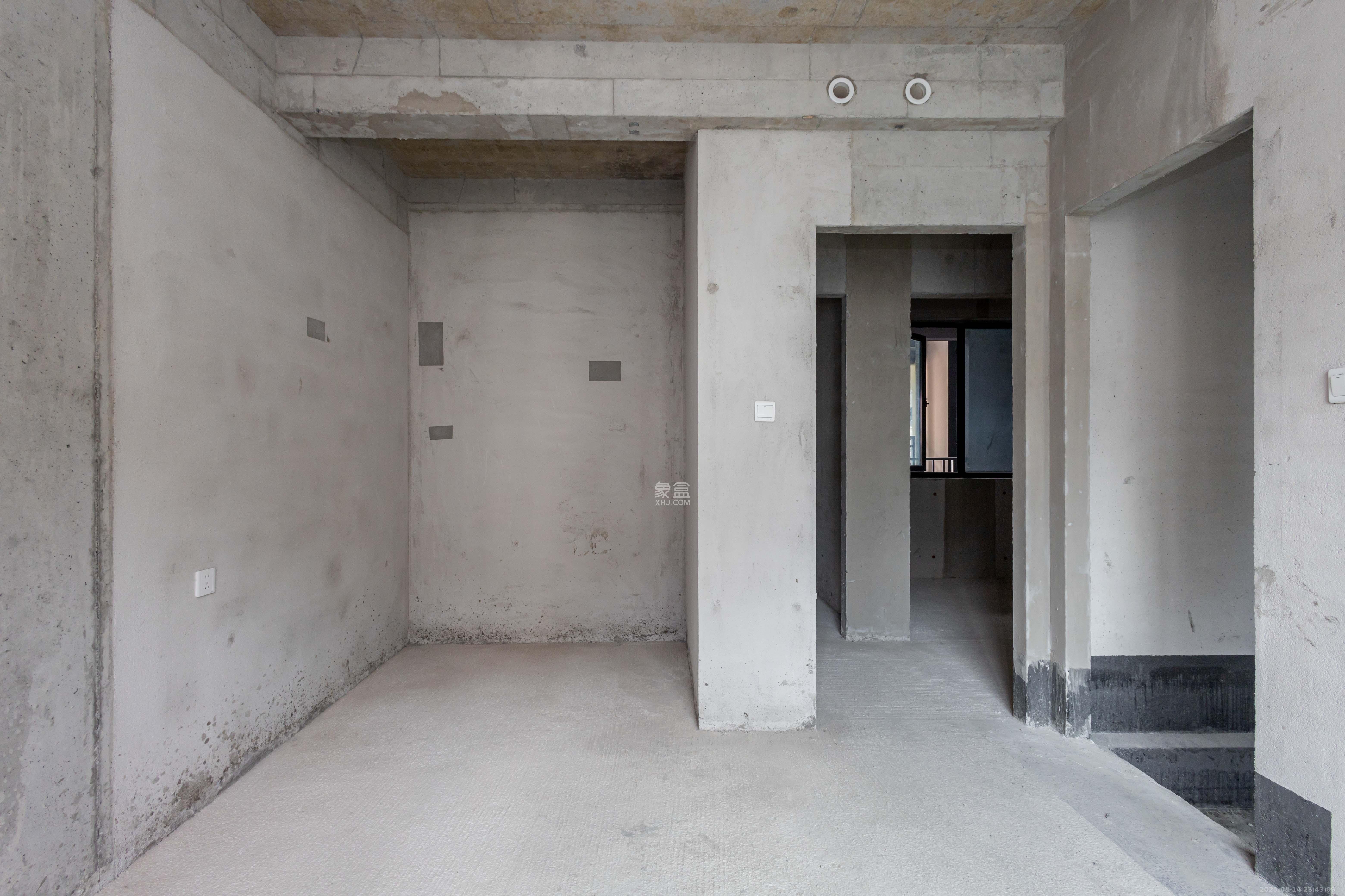 中建桃李九章  4室2厅2卫   169.00万卧室