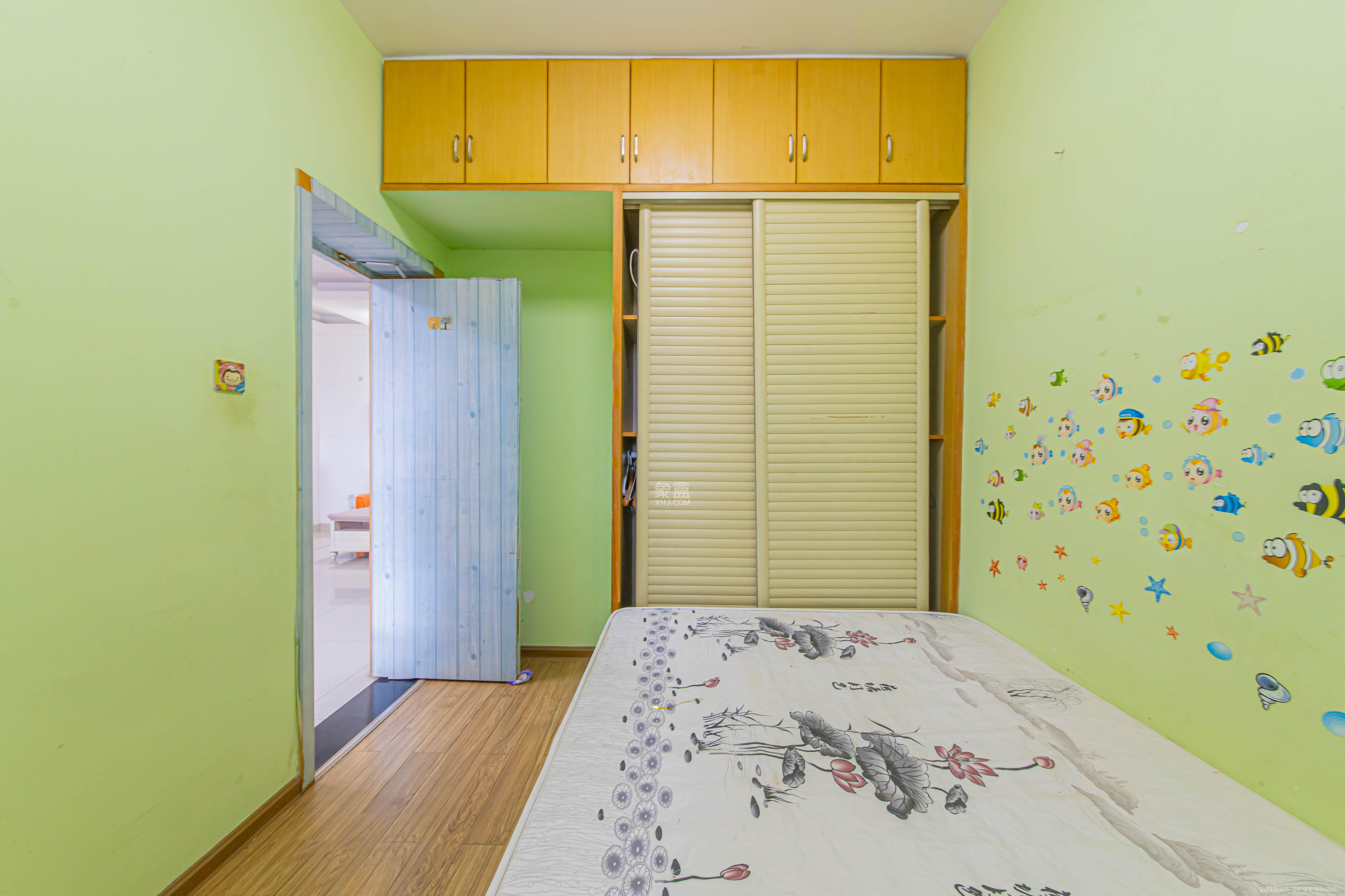 金房奥斯卡  2室2厅1卫    68.0万卧室