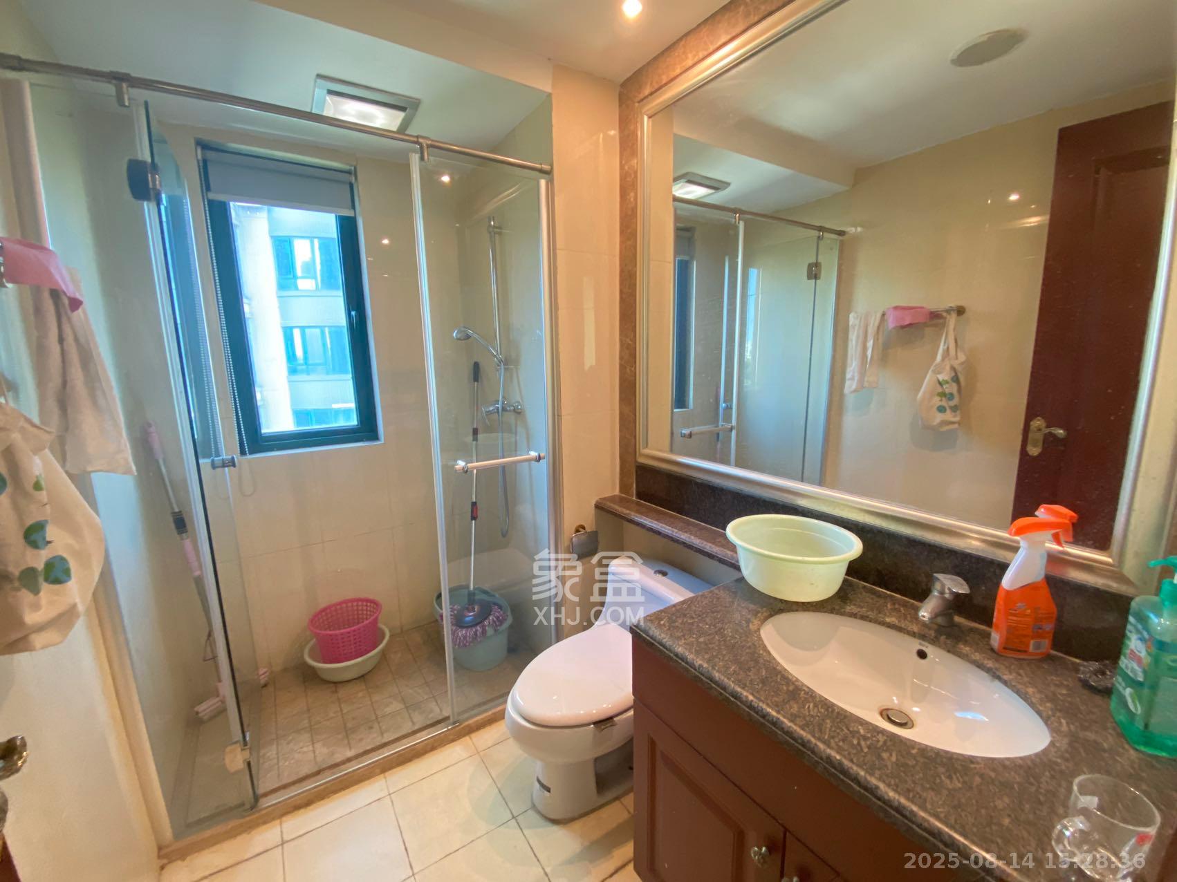 恒大雅苑  4室2厅2卫    3600.0元/月 恒大雅苑  4室2厅2卫    3600.0元/月室内图