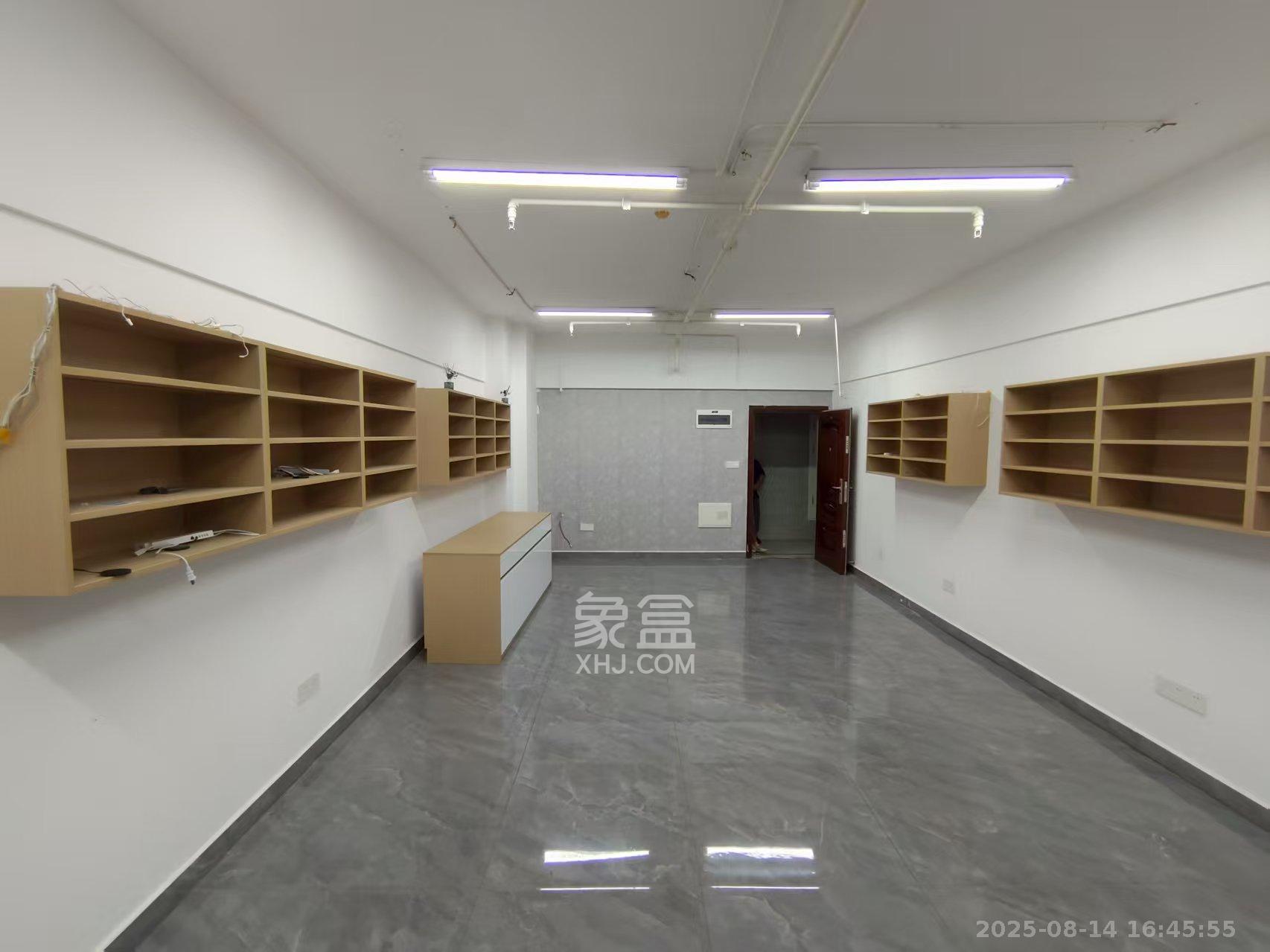 正荣财富中心  1室0厅0卫    1600.0元/月室内图