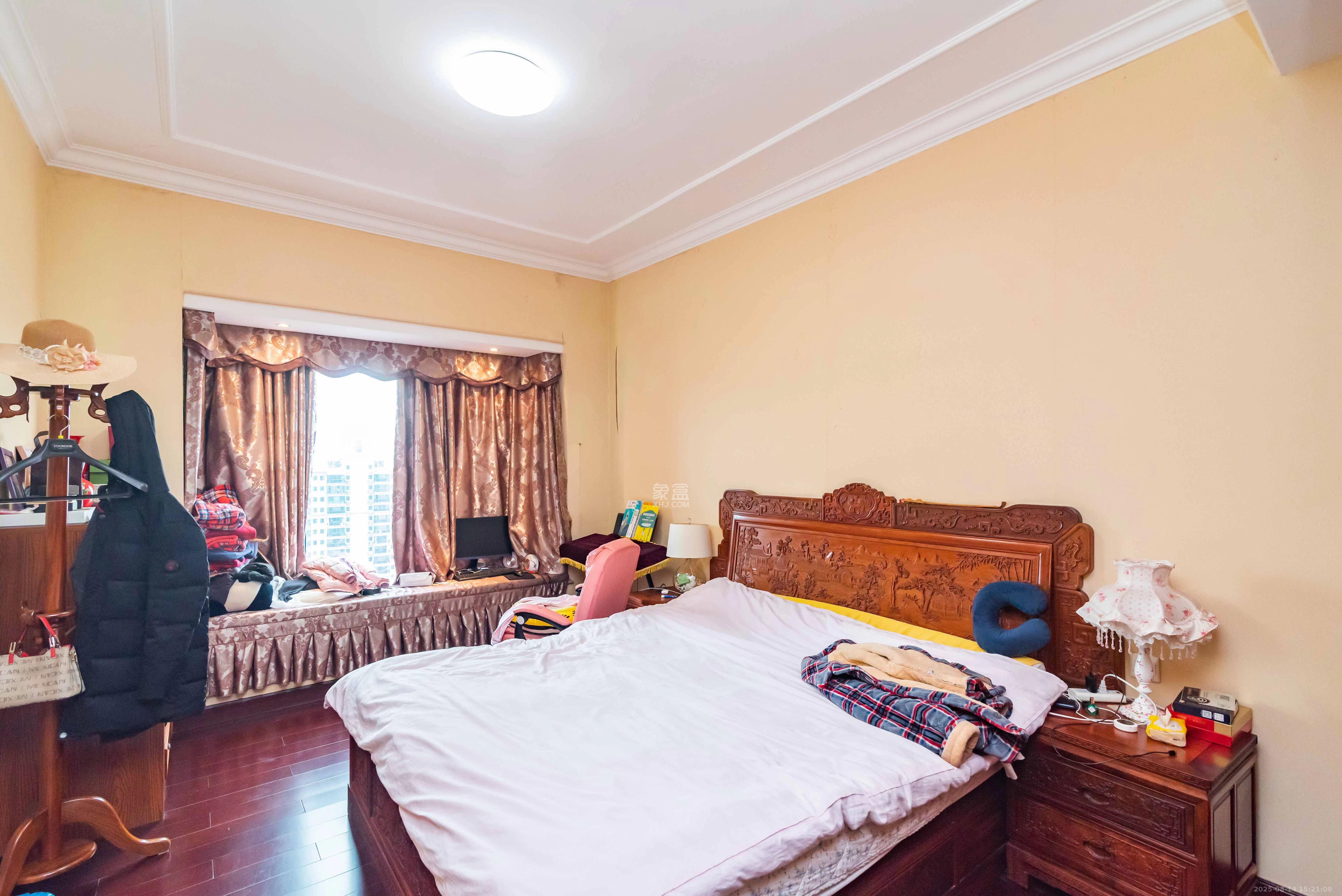 恒大雅苑 5室1厅3卫 8000.0元/月 恒大雅苑 5室1厅3卫 8000.0元/月室内图