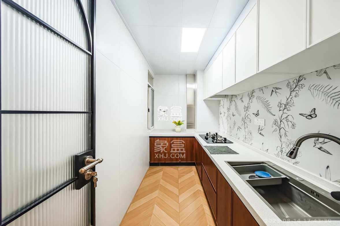 山语城三期 3室2厅1卫 75.8万 山语城三期 3室2厅1卫 75.8万厨房