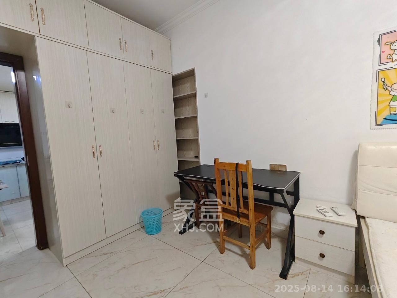 鄱阳佳郡  1室0厅0卫    1000.0元/月室内图