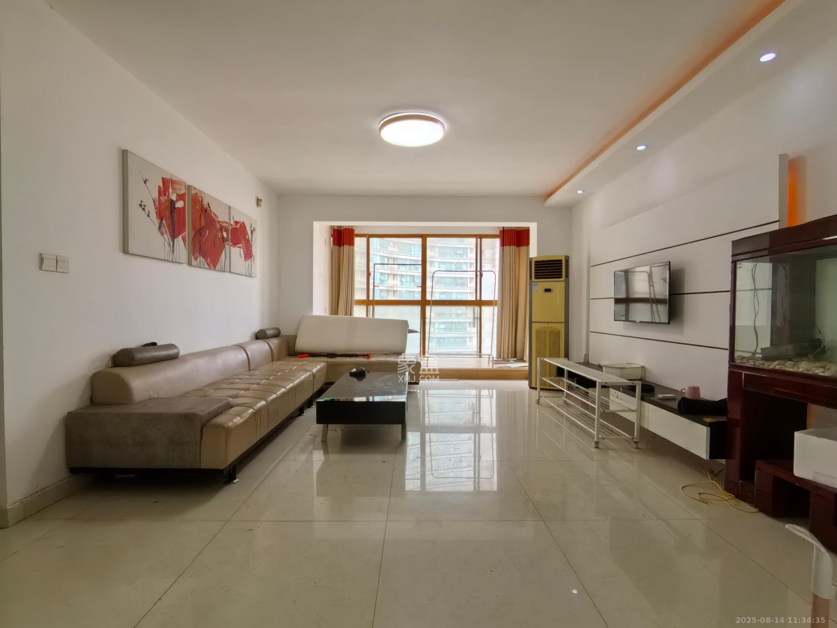 天健芙蓉盛世一期 3室2厅2卫 3200.0元/月 天健芙蓉盛世一期 3室2厅2卫 3200.0元/月室内图