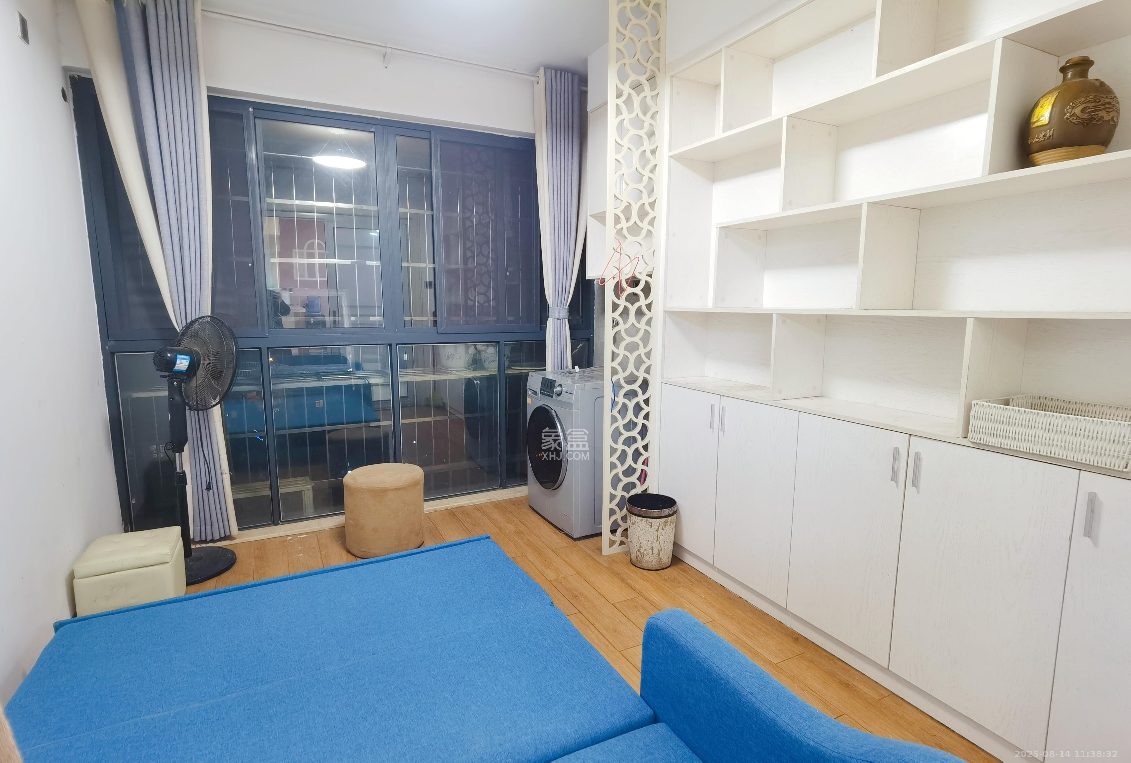 山水嘉园 4室2厅2卫 2100.0元/月 山水嘉园 4室2厅2卫 2100.0元/月室内图