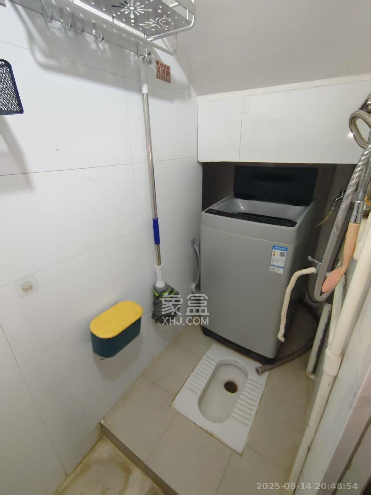 西文庙坪散盘 1室1厅1卫 800.0元/月 西文庙坪散盘 1室1厅1卫 800.0元/月室内图