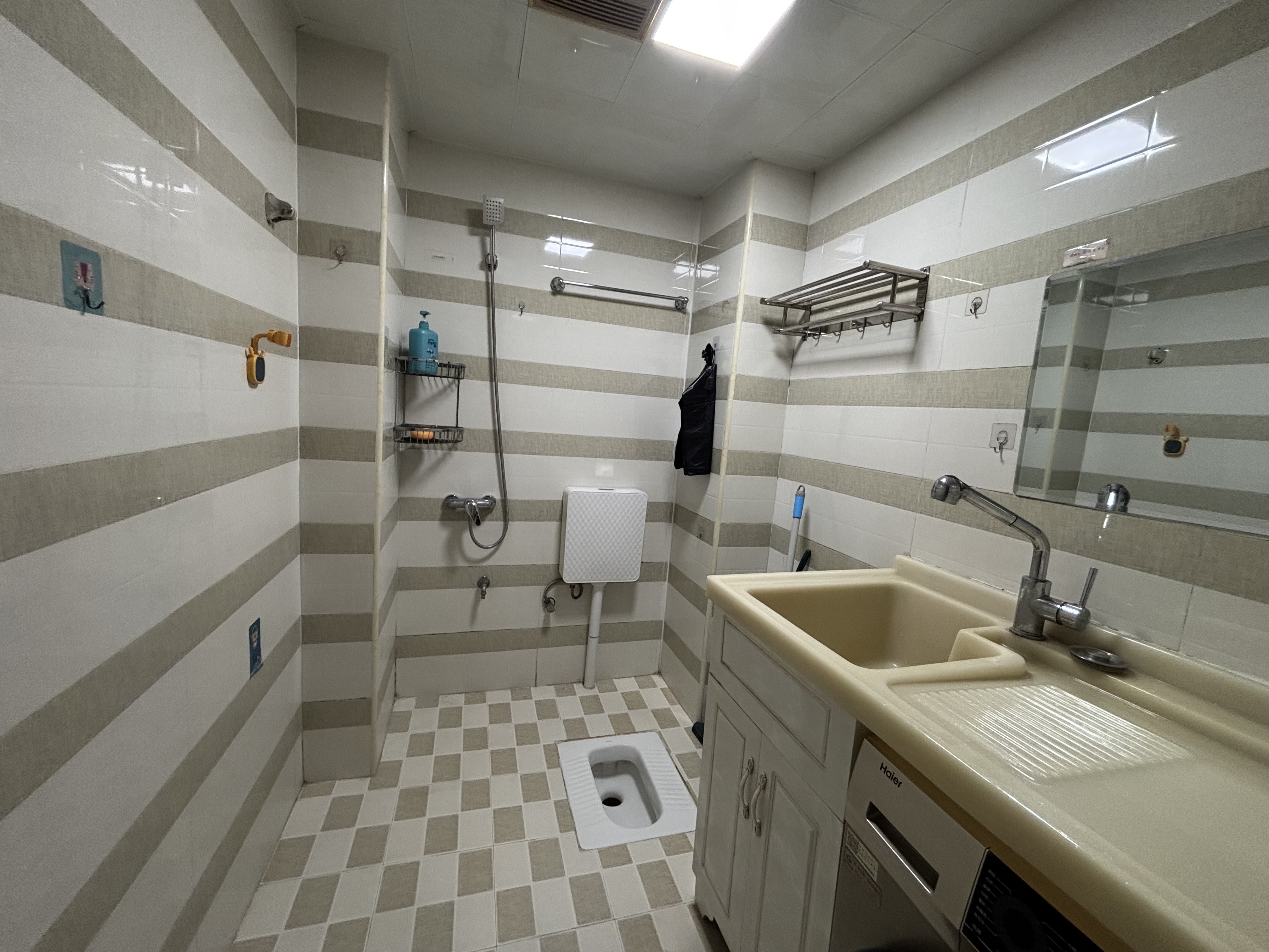 百弘学府城  2室2厅1卫    1300.0元/月室内图