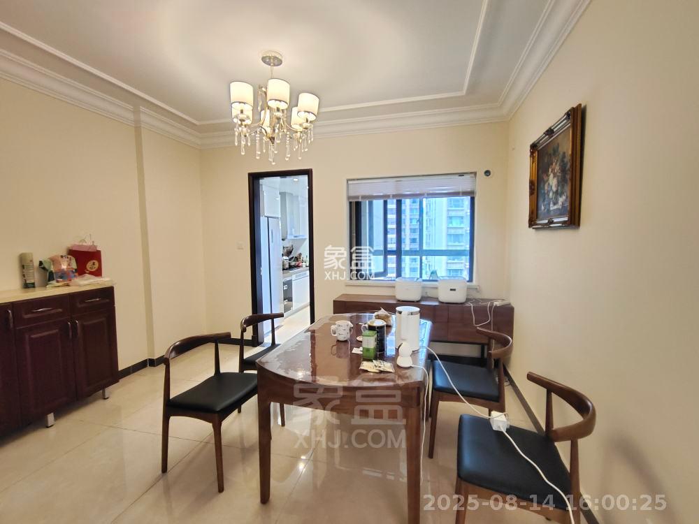 恒大华府 3室2厅2卫 3000.0元/月 恒大华府 3室2厅2卫 3000.0元/月室内图