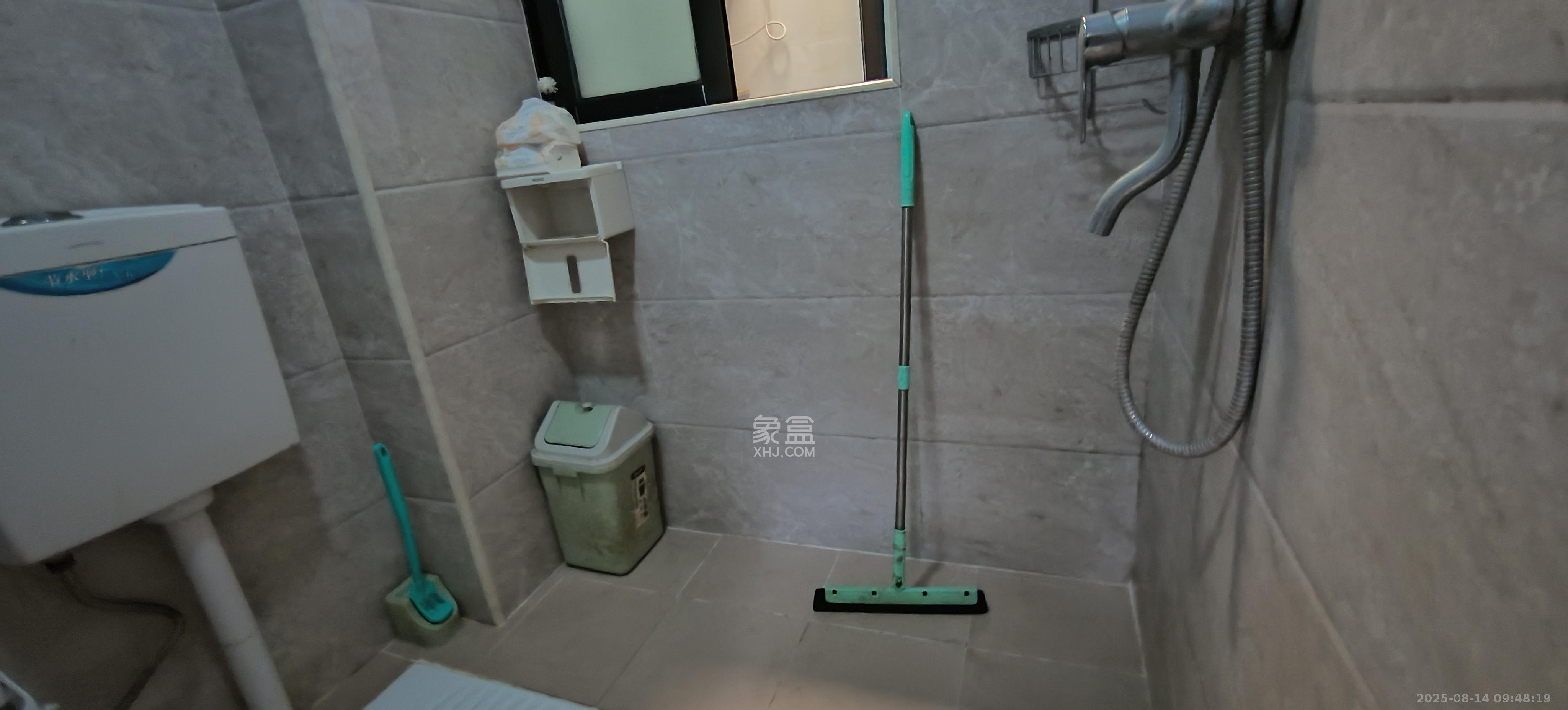 中国铁建梅溪青秀二期  3室2厅2卫   2700.00元/月室内图