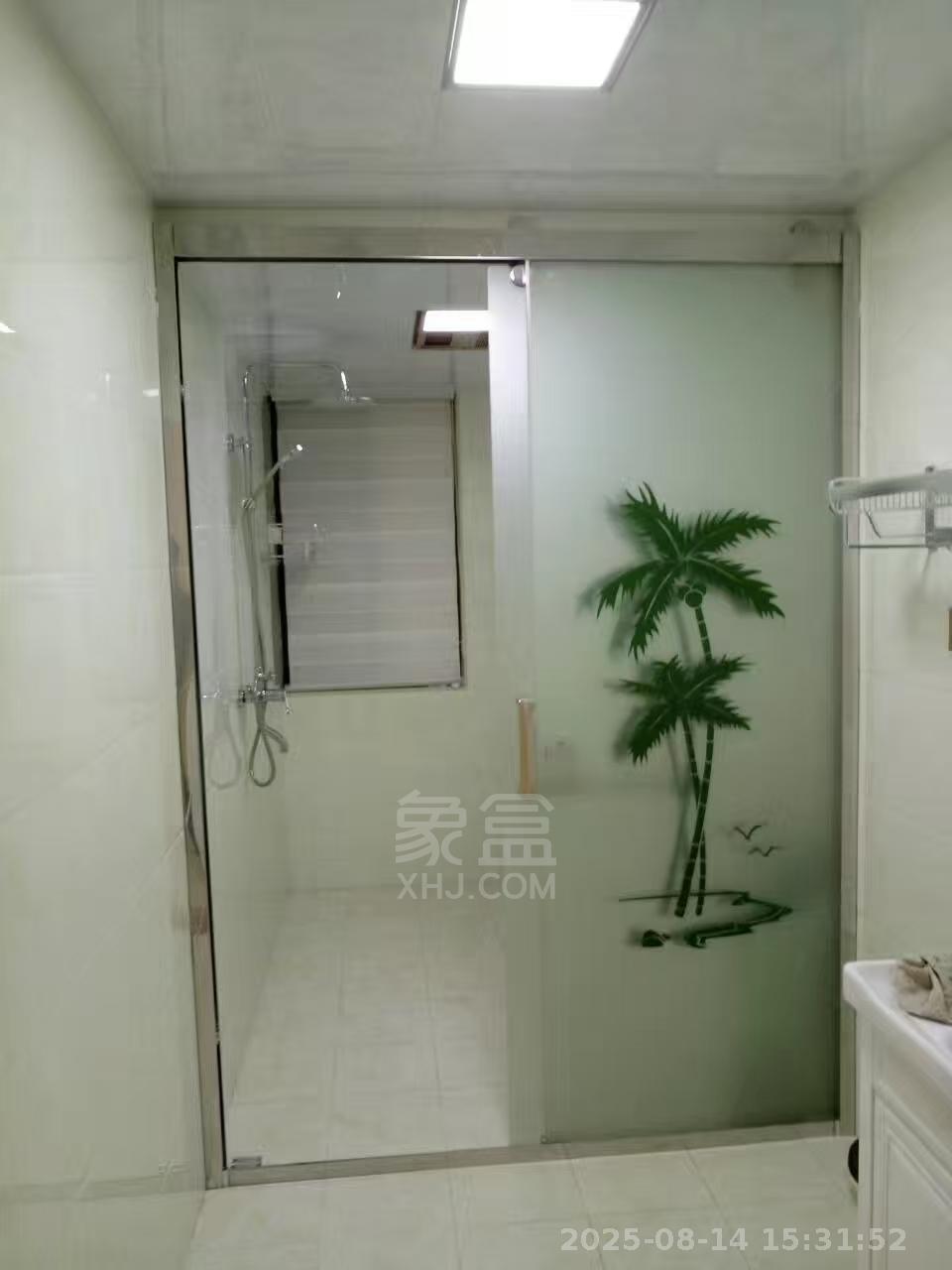 文化园三期  3室2厅2卫   2000.00元/月室内图